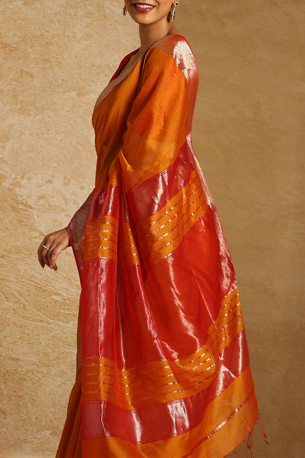 Orange Pure Silk Cotton Woven Maheshwari Saree image number null