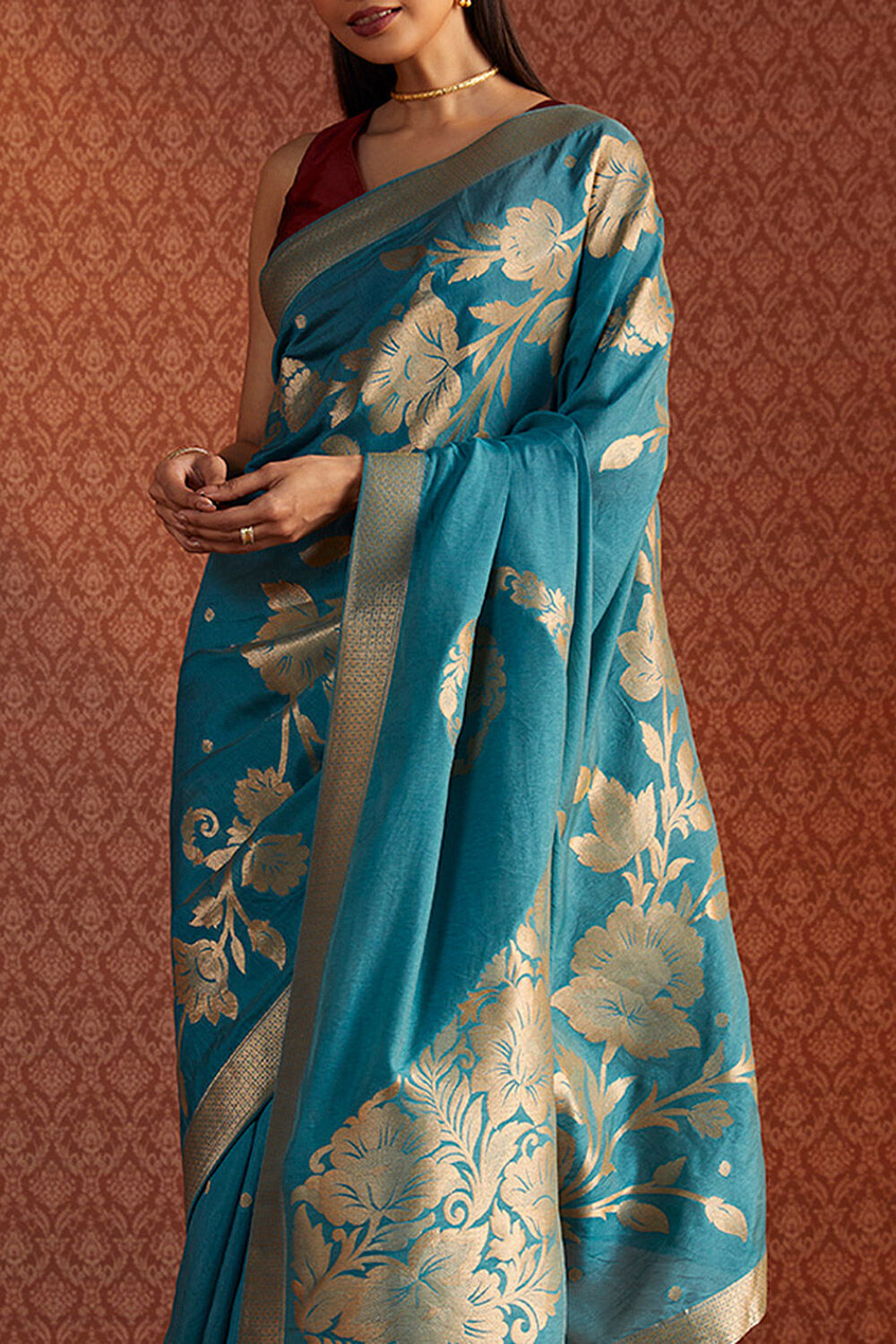 Blue Woven Luxe Saree image number null