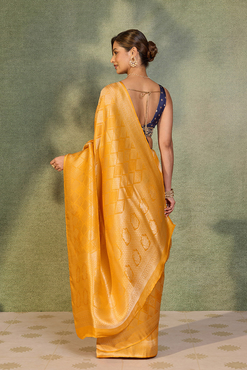 Yellow Woven Pure Viscose Saree image number null