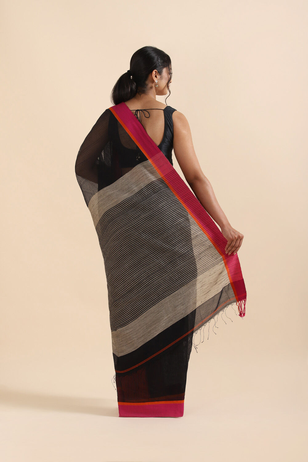 Black Pure Silk Cotton Bengal Saree image number null