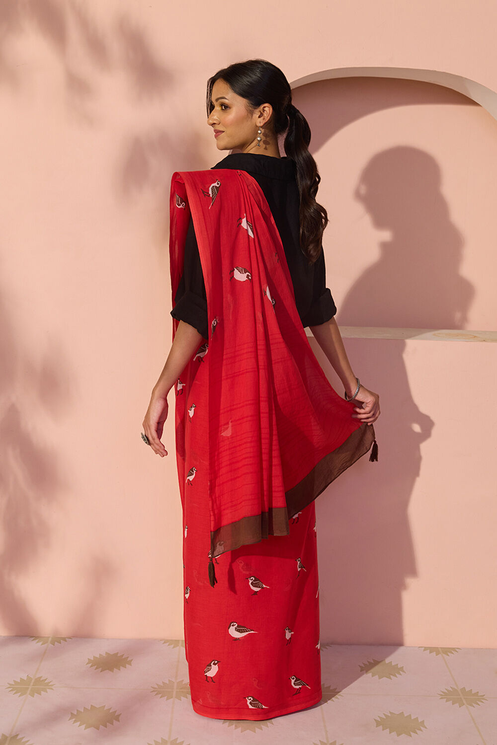 Red Bengal Screen Printed Pure Cotton Mulmul Saree image number null