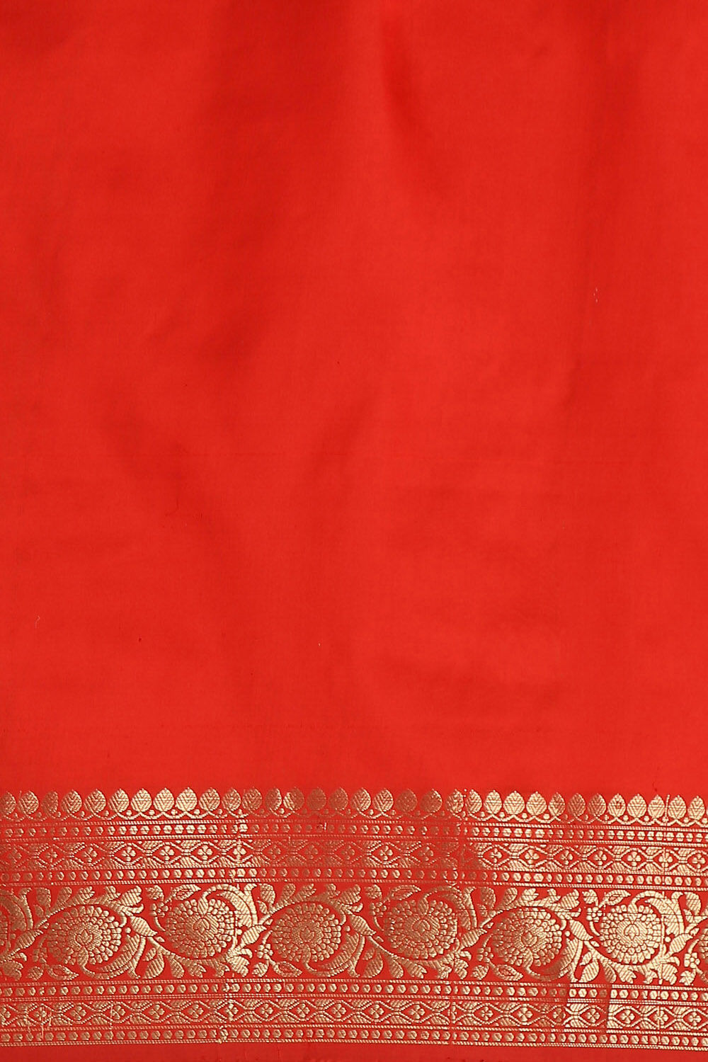 Red Pure Silk Banarasi Saree image number null