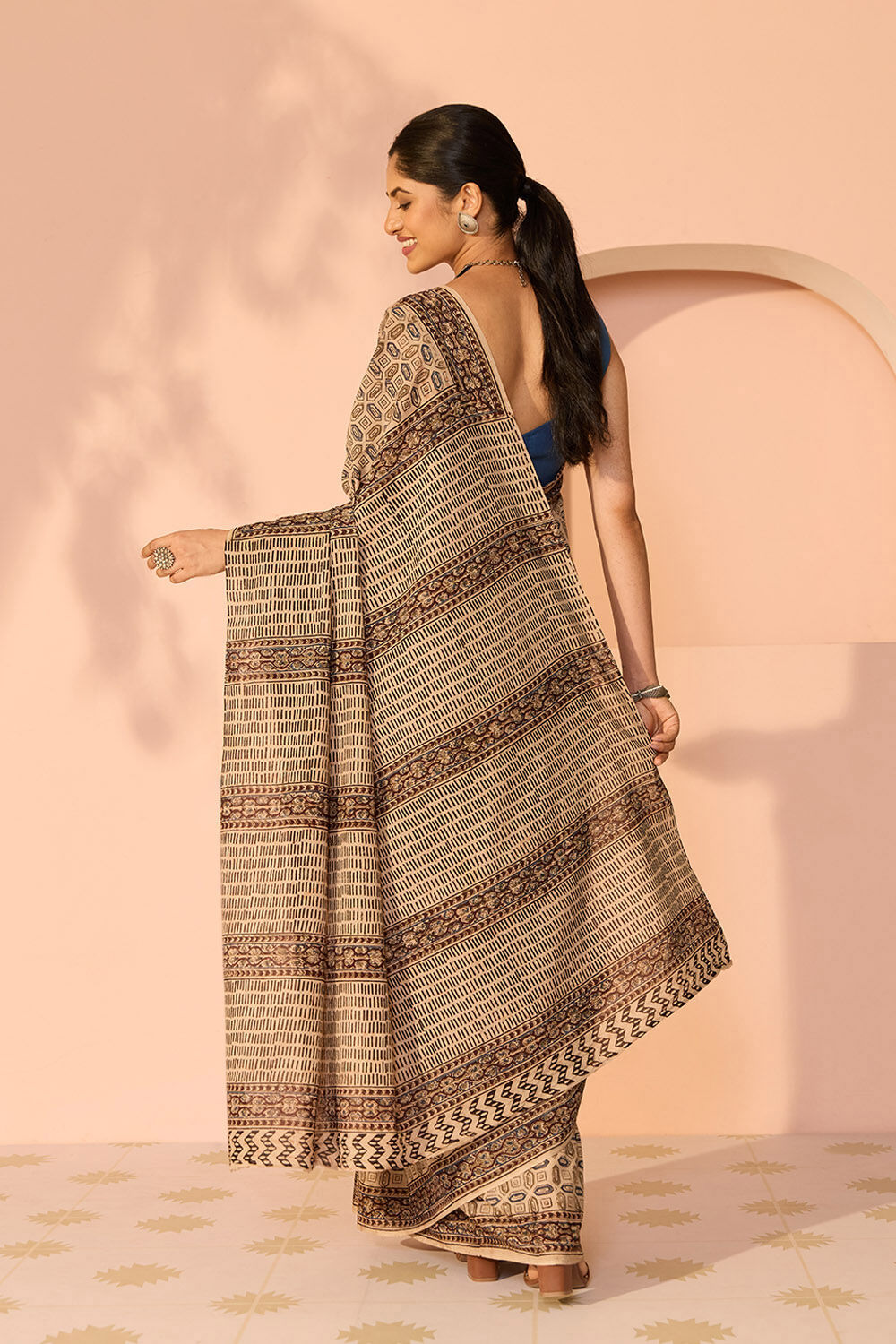 Beige Printed Kalamkari Machilipatnam Pure Cotton Saree image number null