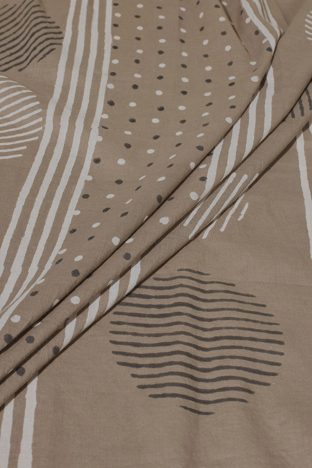 Brown Rajasthan Pure Cotton Dabu Block Printed Saree image number null