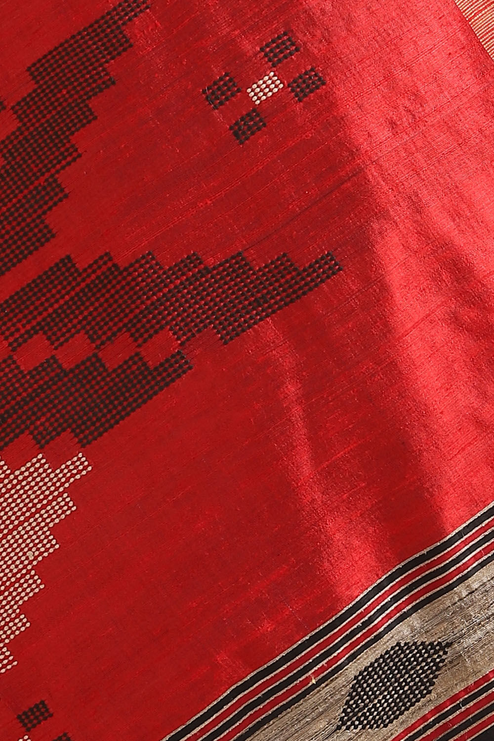 Black Pure Tussar Silk Bhagalpuri Saree image number null