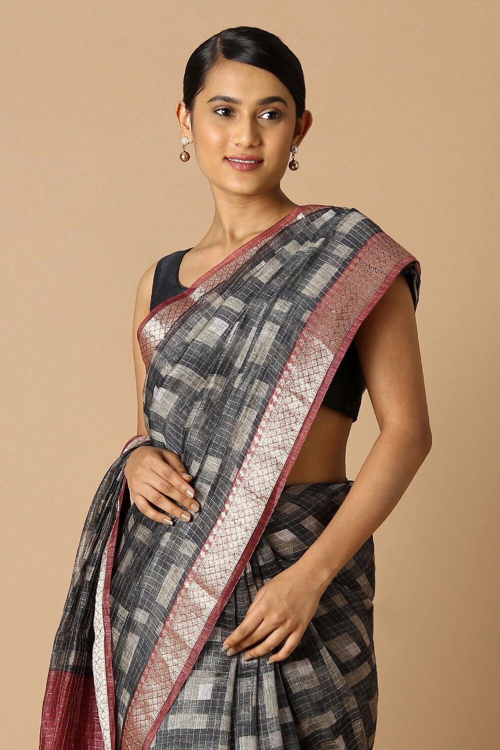 Grey Pure Silk Linen Digital Printed Saree image number null