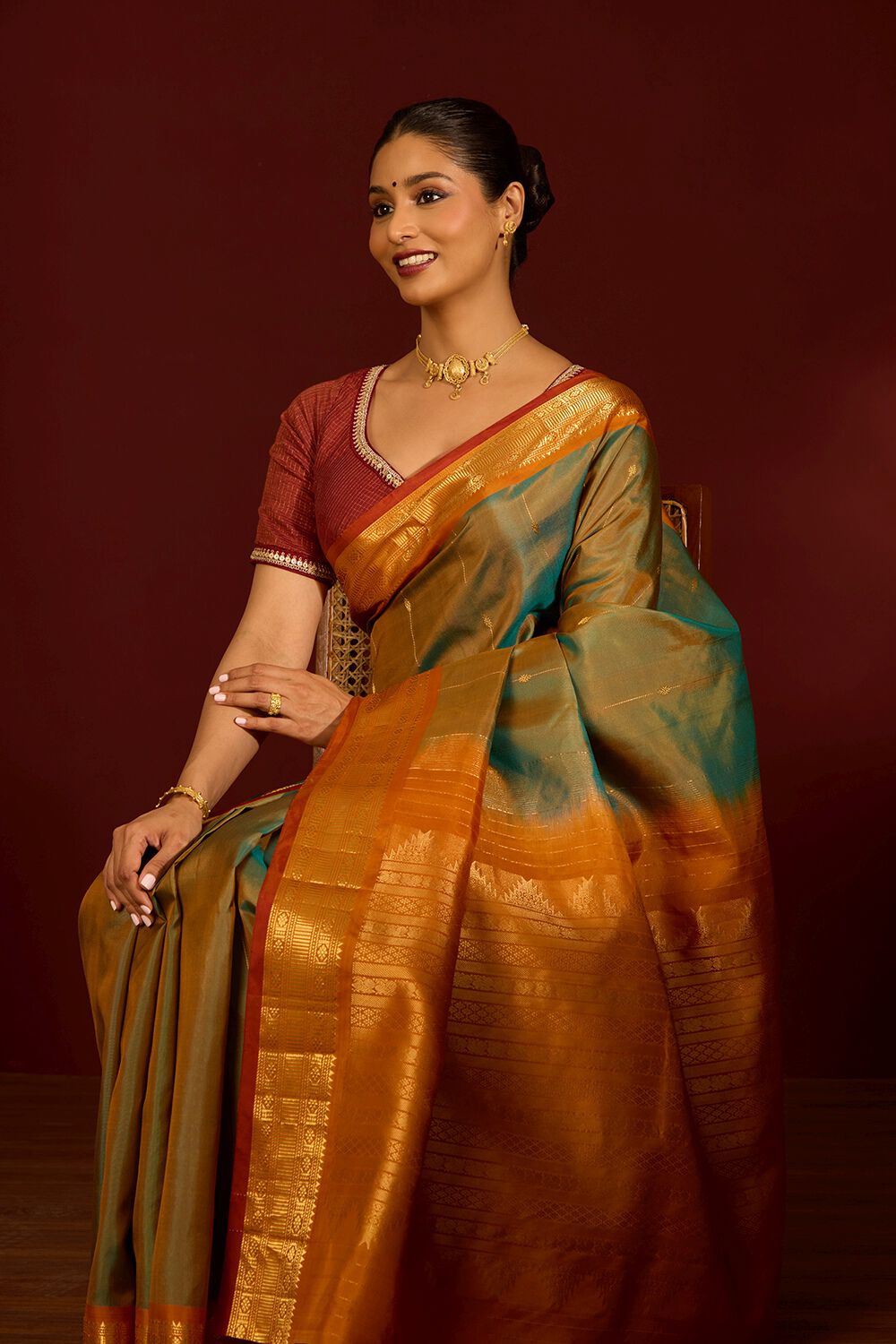 Dark Green Pure Silk Woven Kanjivaram Saree image number null