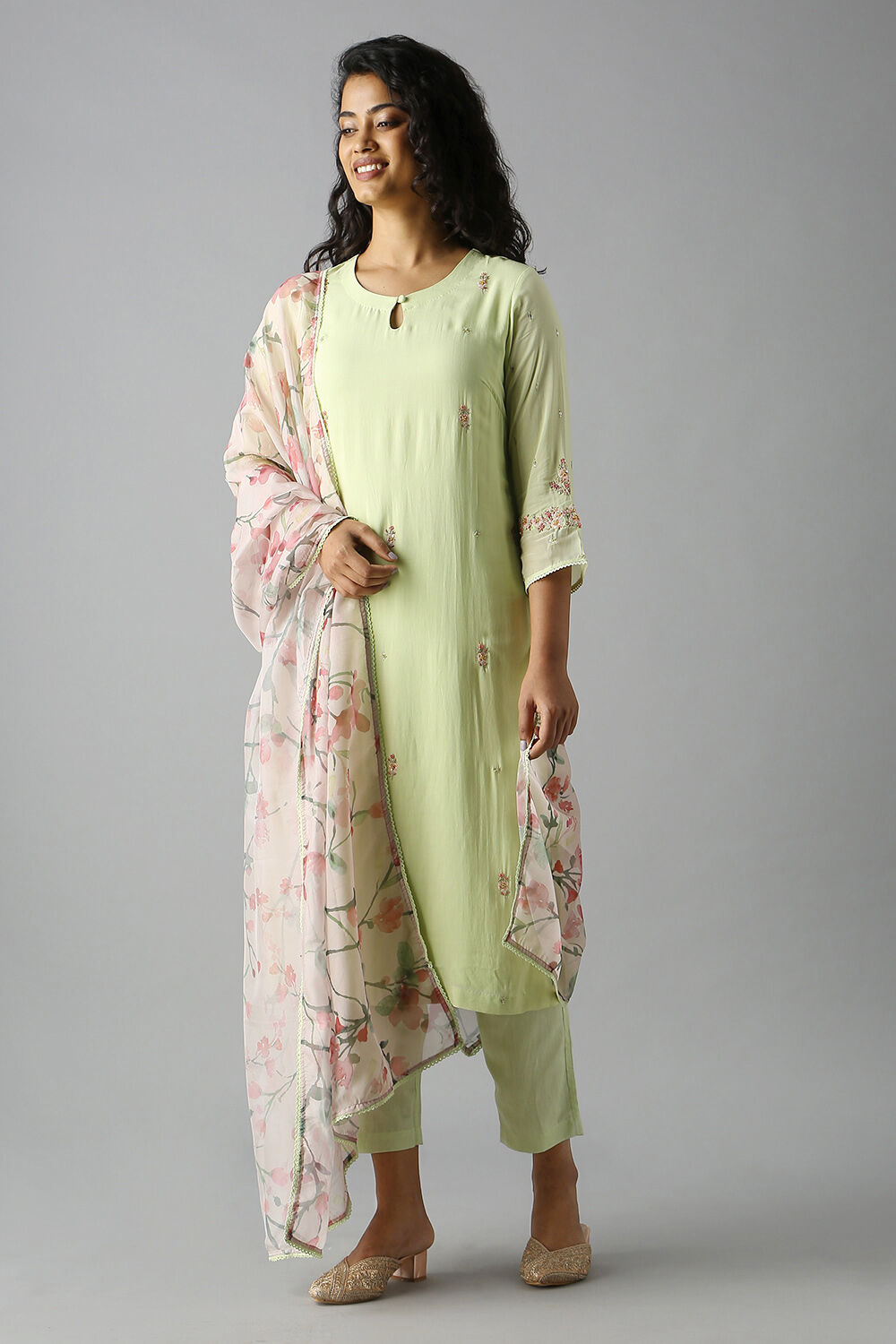 Light Green Embroideed Viscose Kurta Set image number null