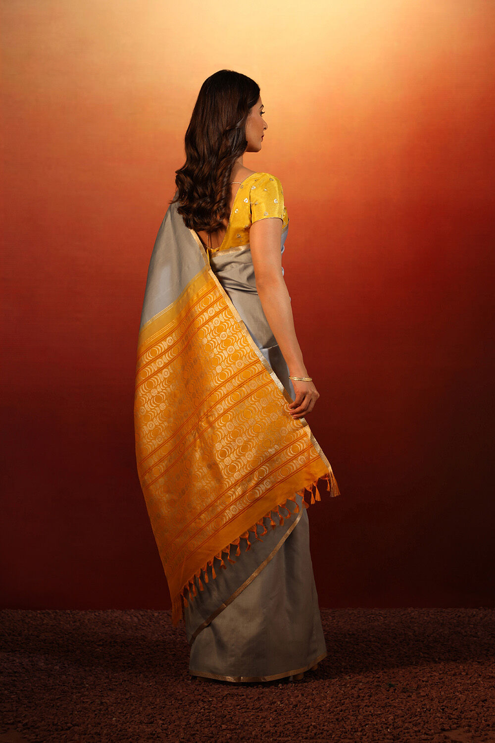 Grey Woven Pure Silk Kanjivaram Saree image number null