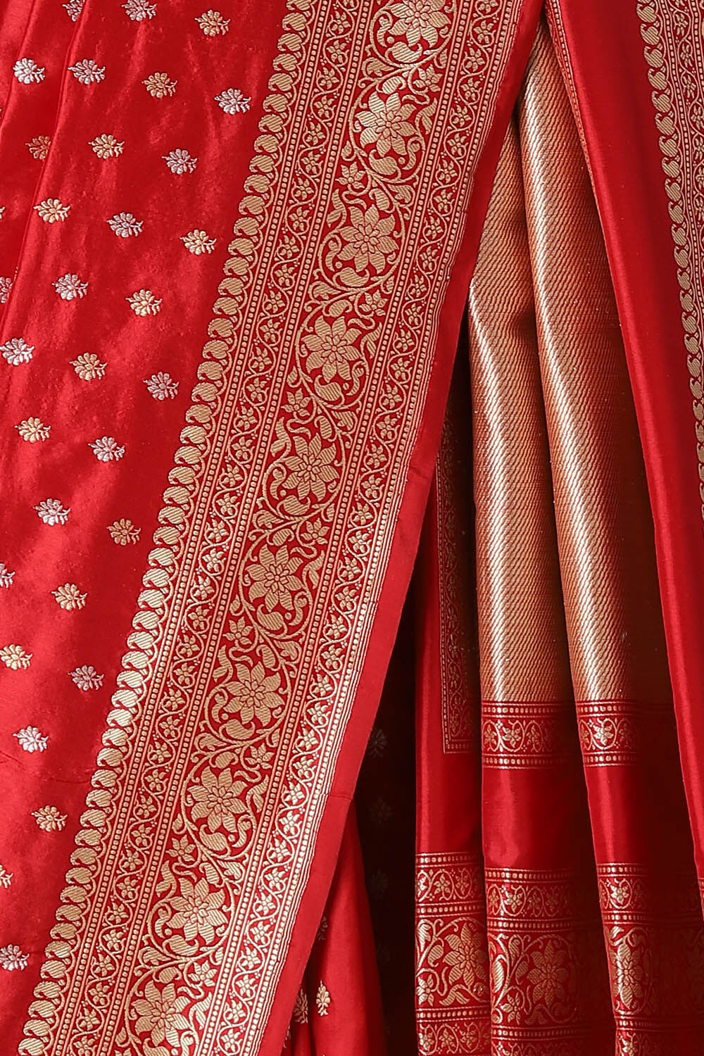 Red Pure Silk Banarasi Saree image number null