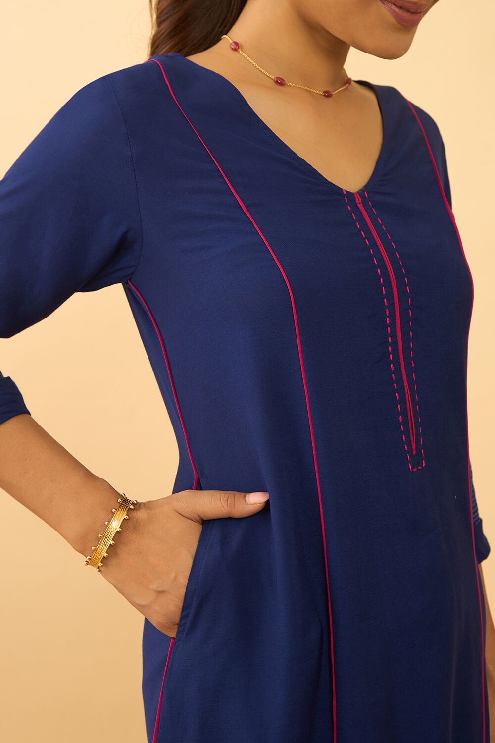 Blue Woven Viscose Kurta image number null