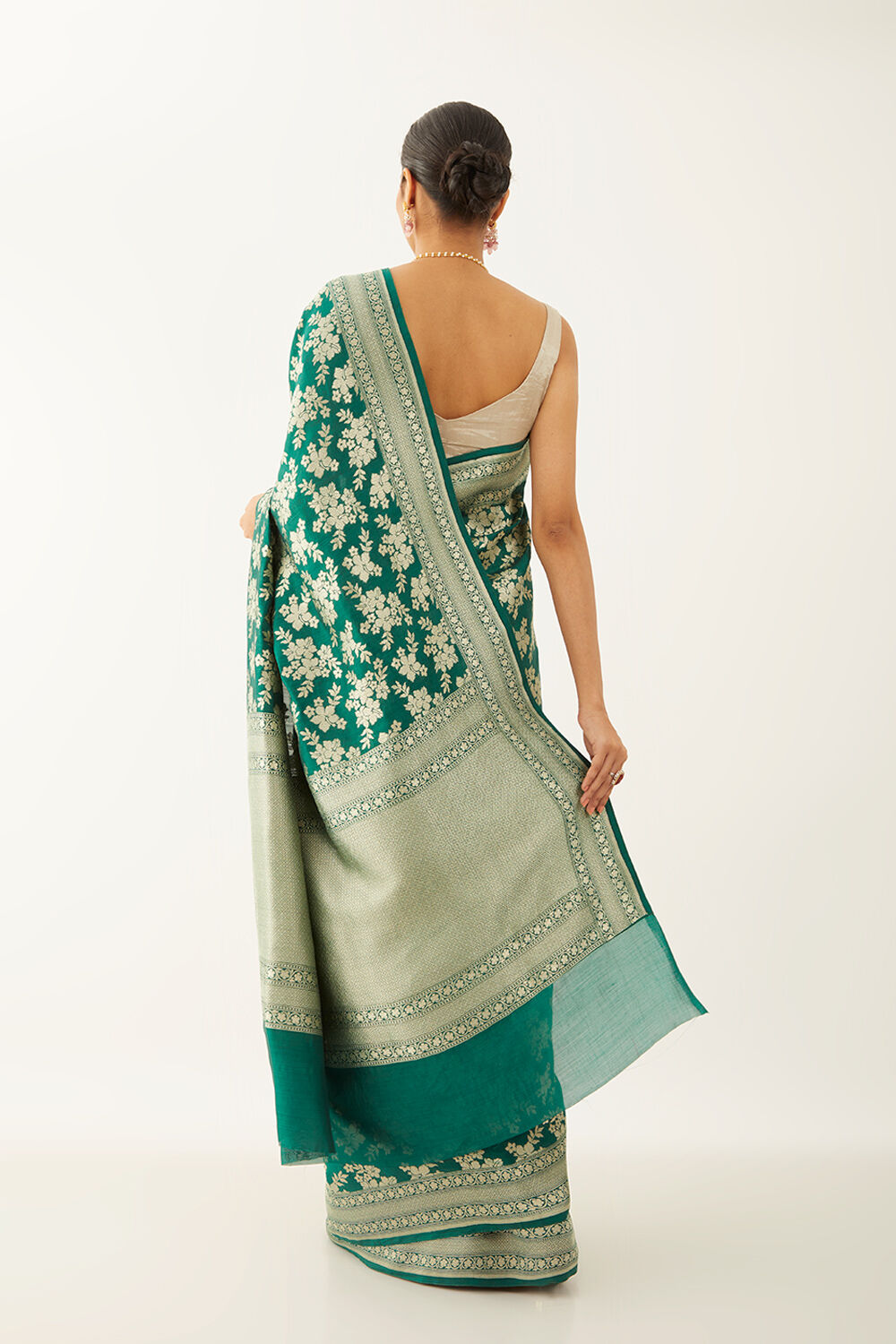 Dark Green Pure Silk Banarasi Saree image number null