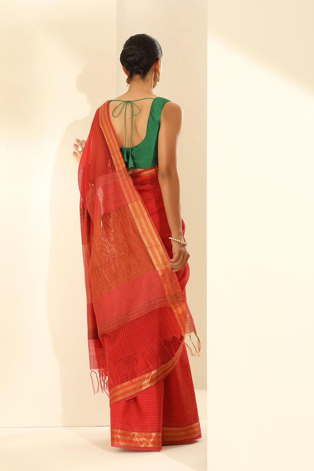 Light Red Pure Tussar Silk Woven Bhagalpuri Saree image number null