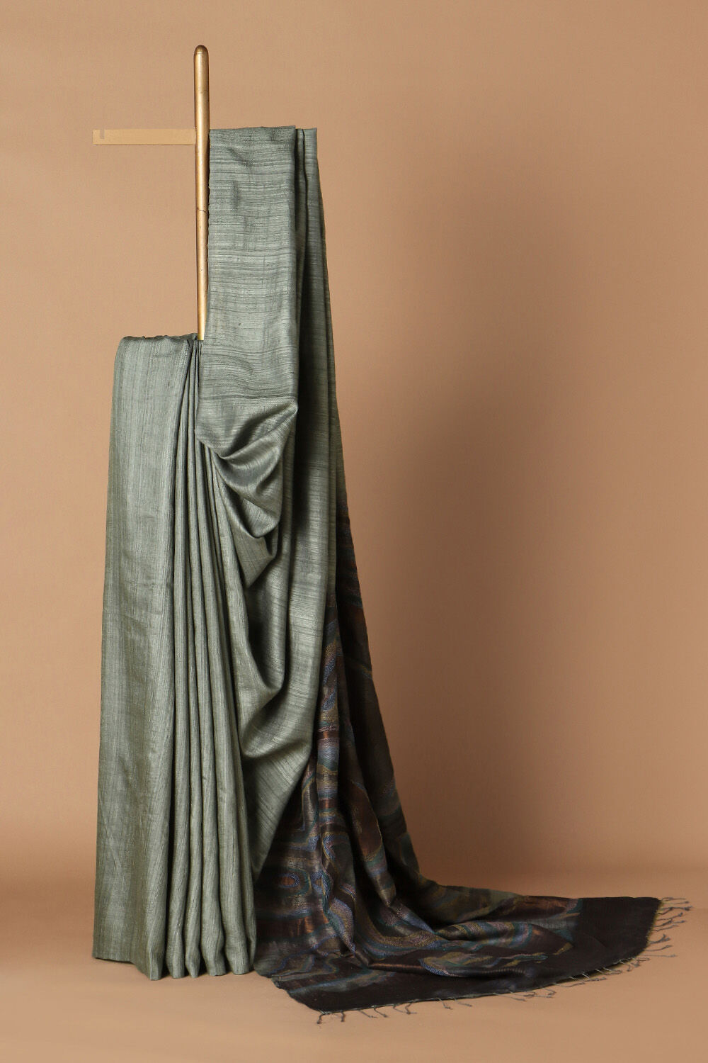 Grey Pure Silk Tussar Jamdani Saree with Kantha Embroidery image number null