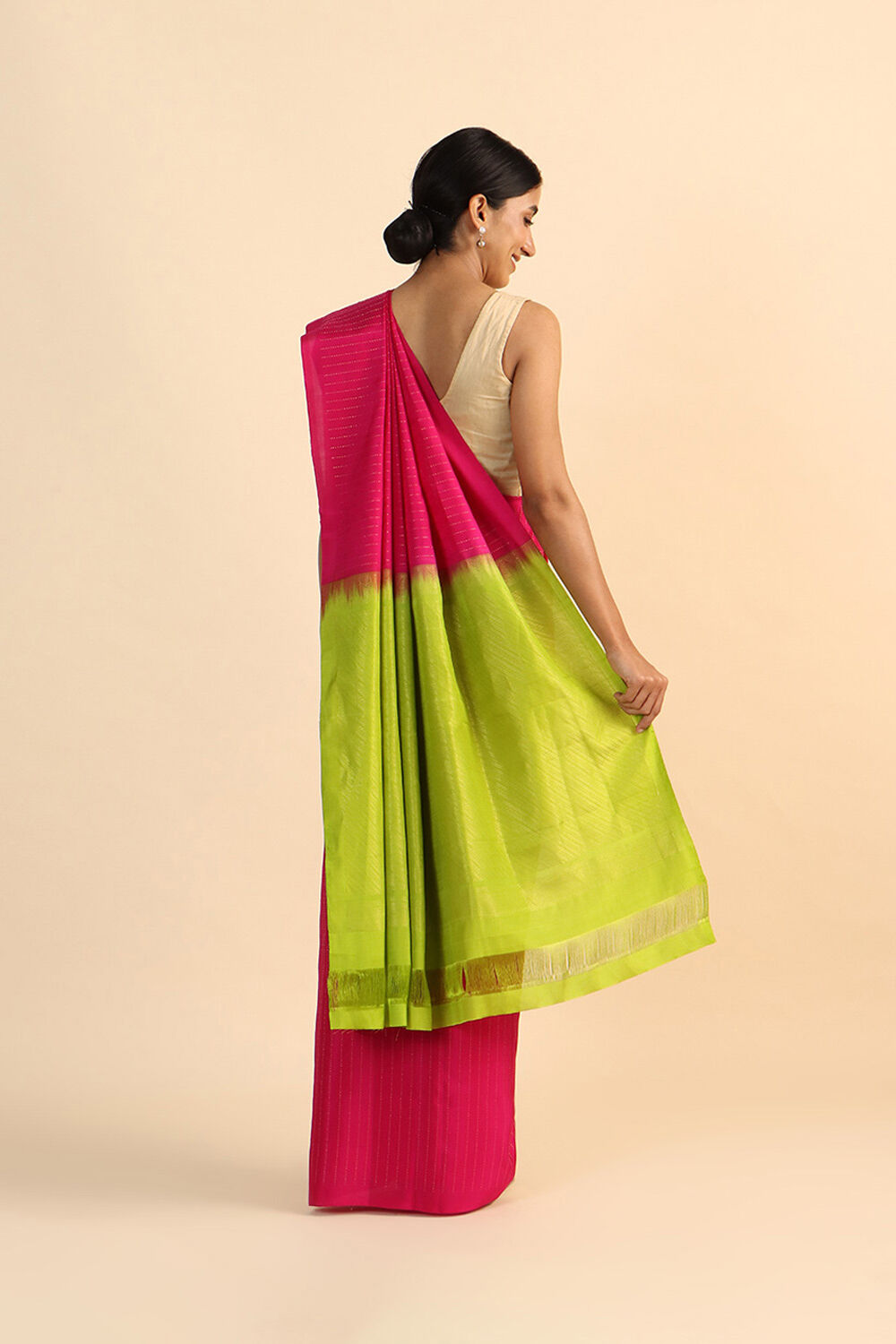 Light Green Handwoven Banarasi Pure Georgette Saree image number null