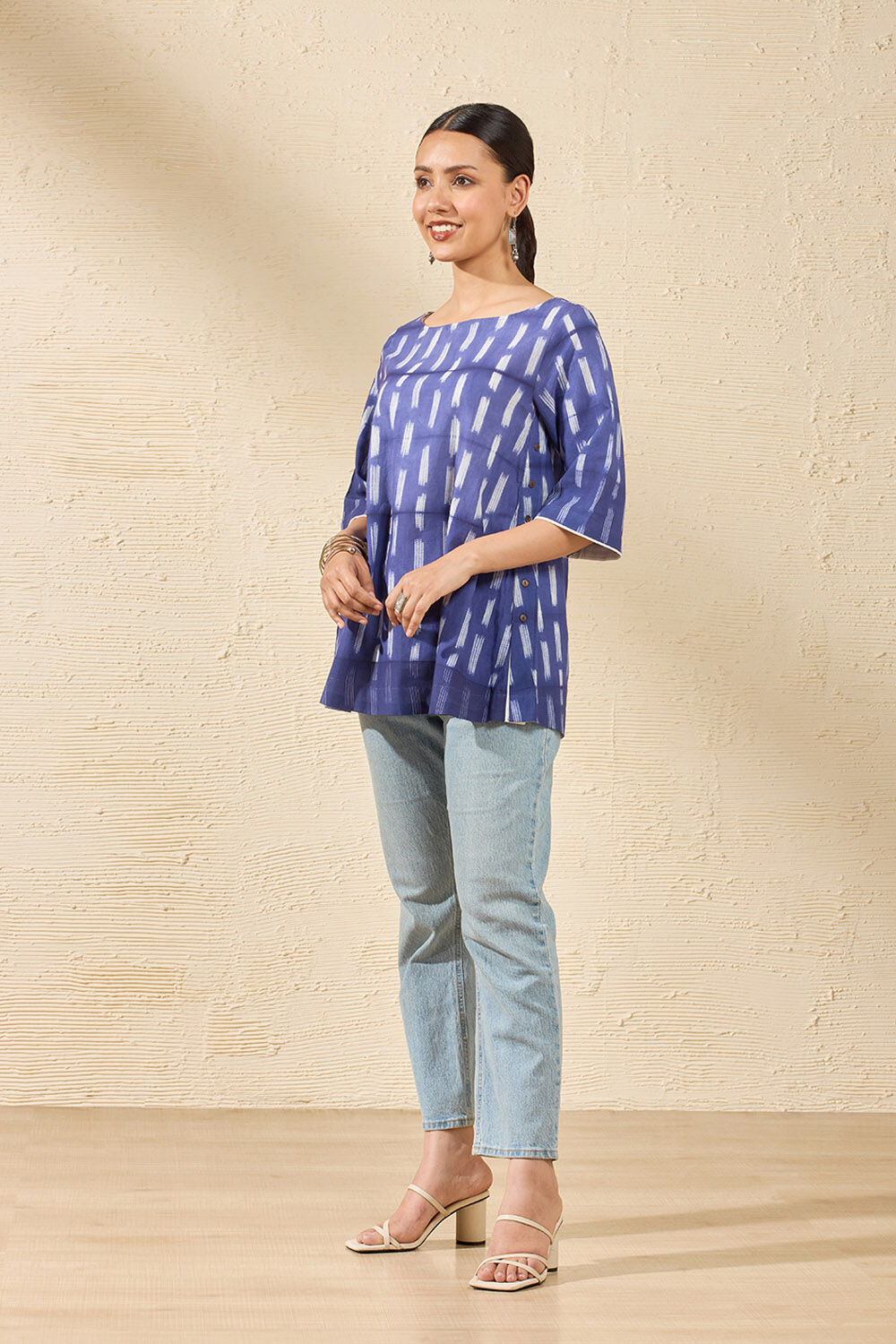 Blue Pure Cotton Tie and Dye Shibori Short Top image number null