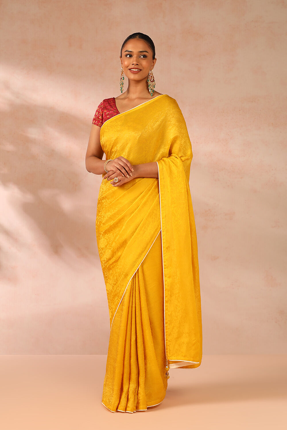 Yellow Woven Viscose Luxe Saree image number null
