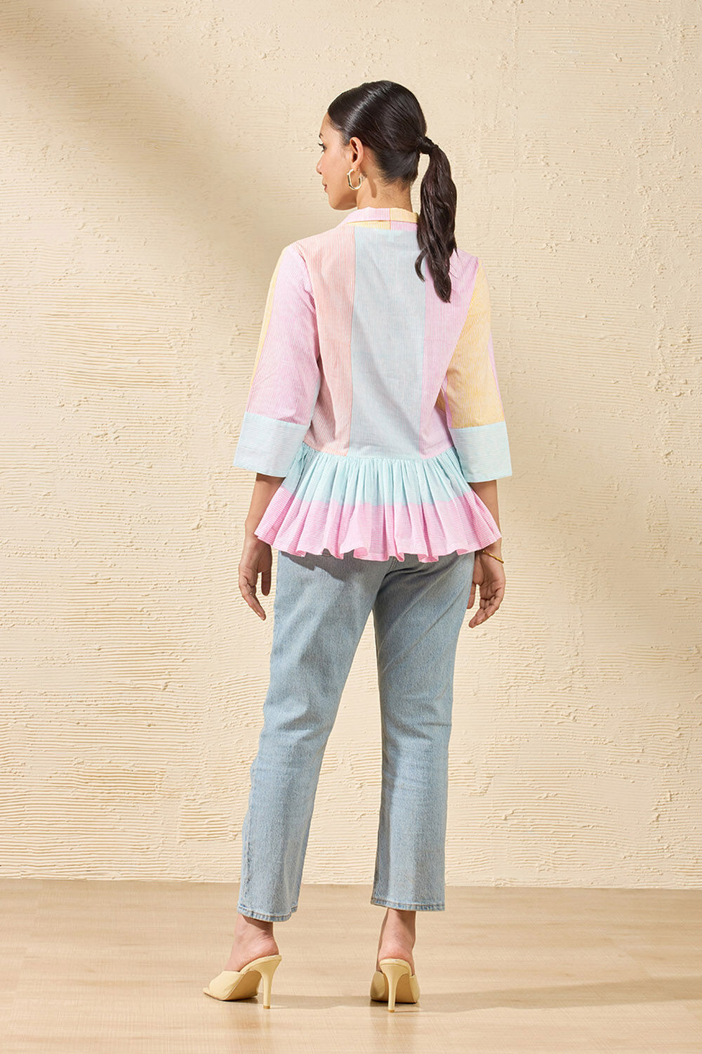MultiColoured Pure Cotton Printed Sanganeri Short Top image number null