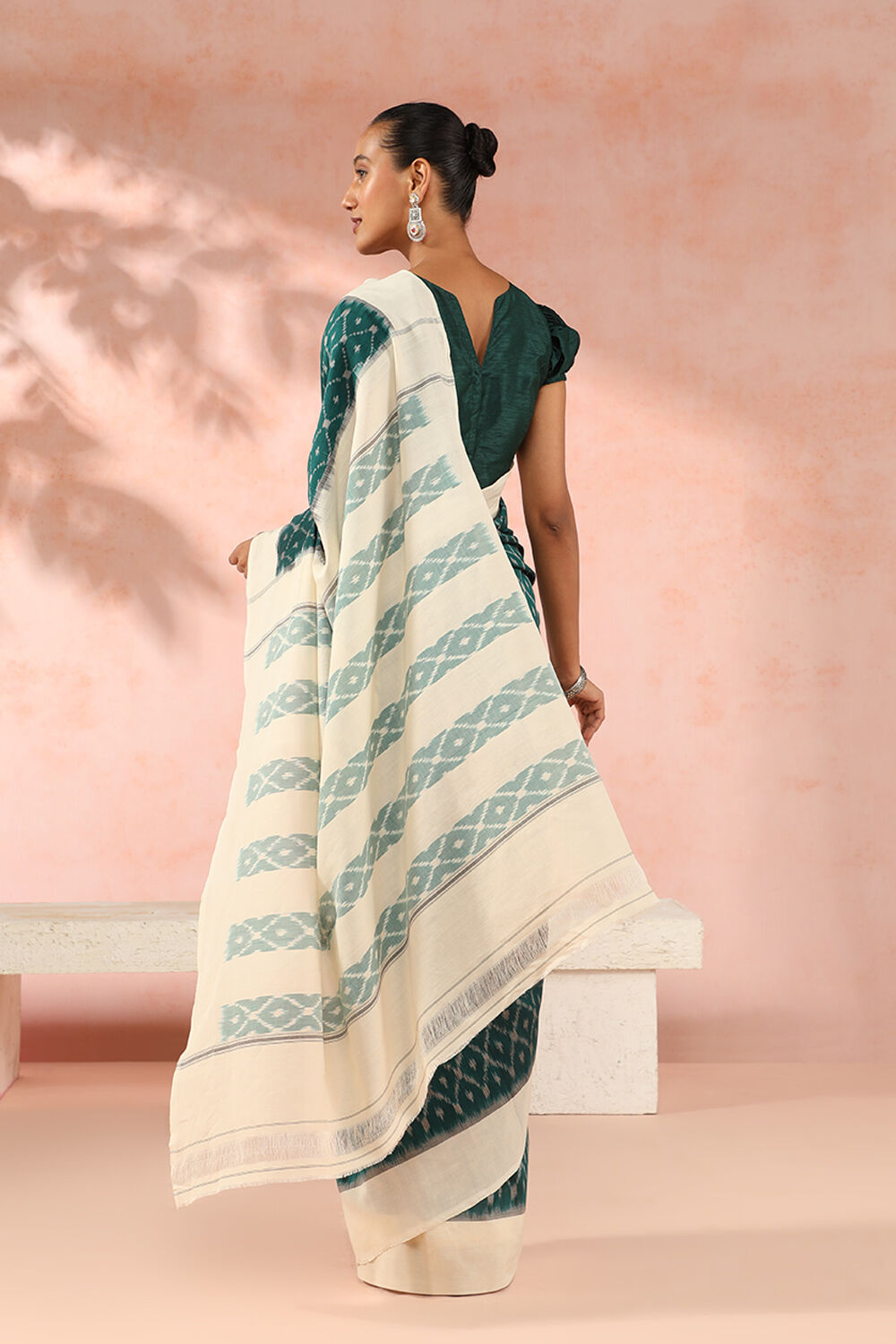 Dark Green Pure Cotton Pochampalli Ikat Saree image number null