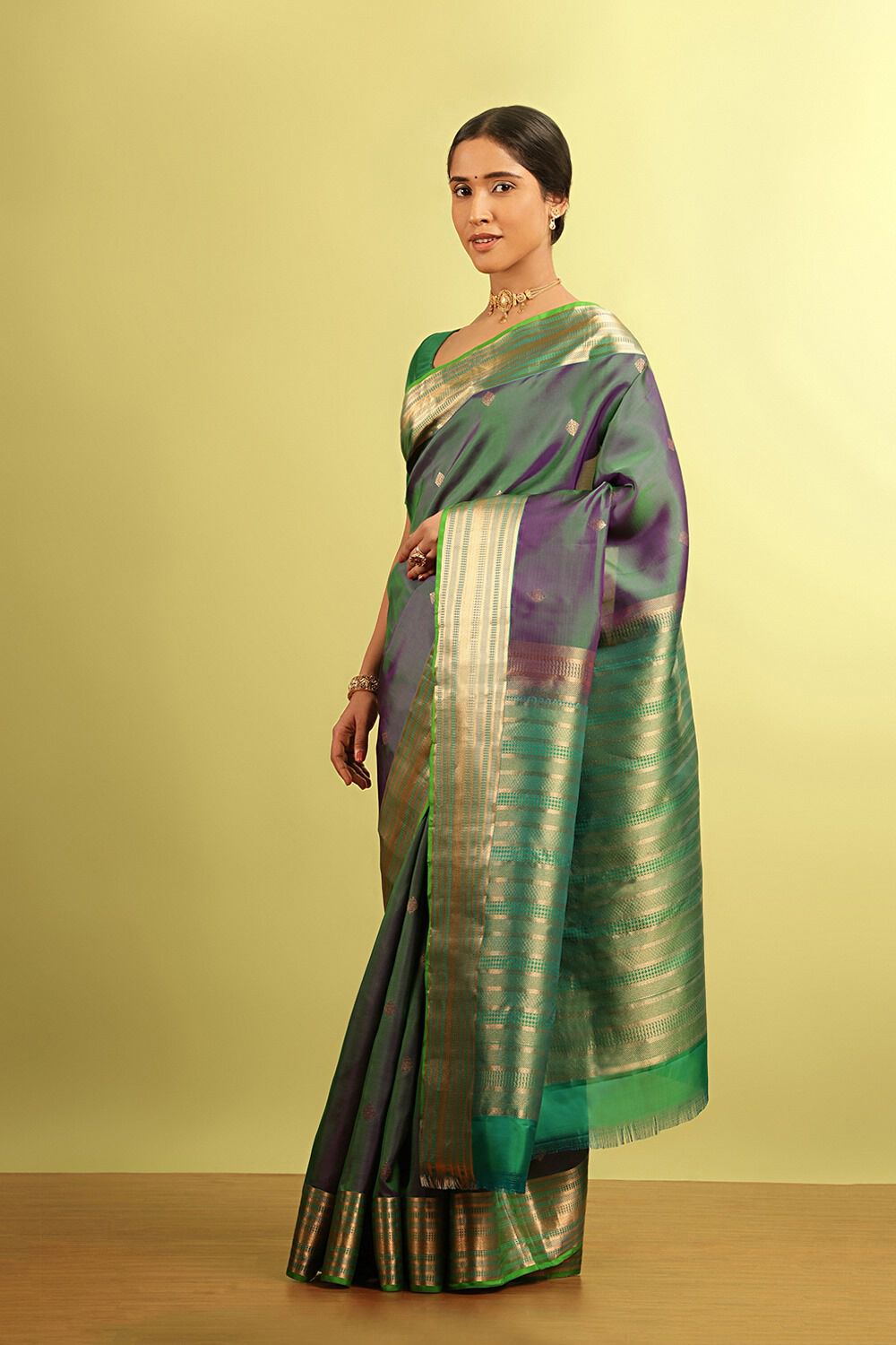 Green Woven Silk Viscose Saree image number null
