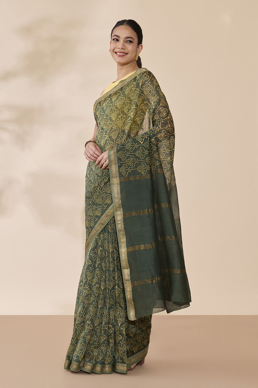 Dark Green Batik Pure Silk Cotton Ujjain Saree image number null