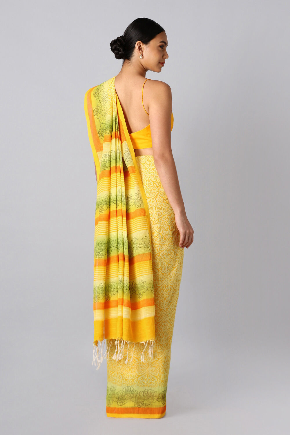 Yellow Pure Cotton Printed Saree image number null