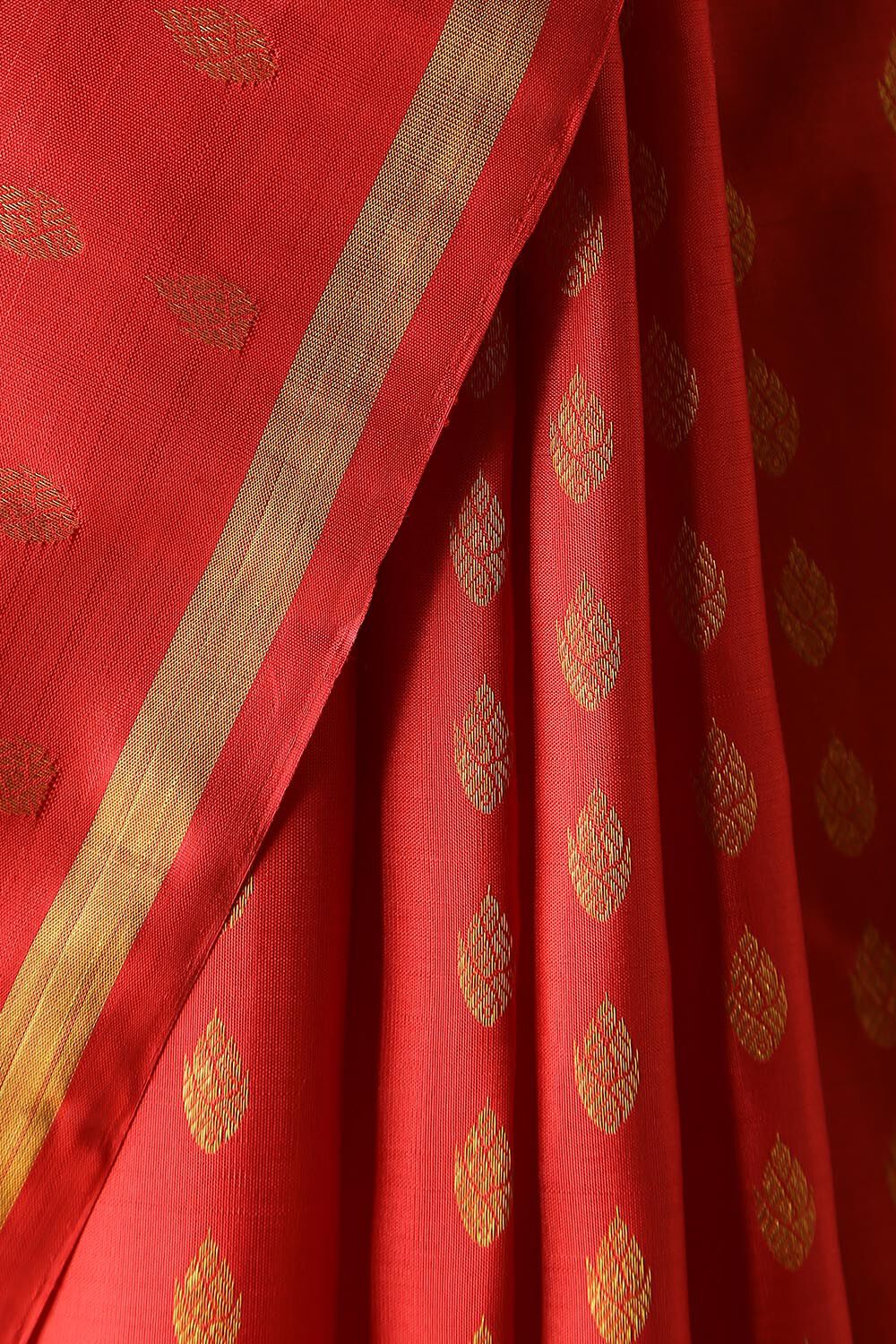 Red Pure Silk Kanjivaram Saree image number null