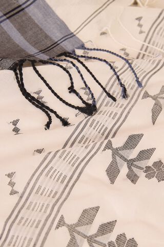 Off White Woven Pure Cotton Bengal Saree thumbnail image number null