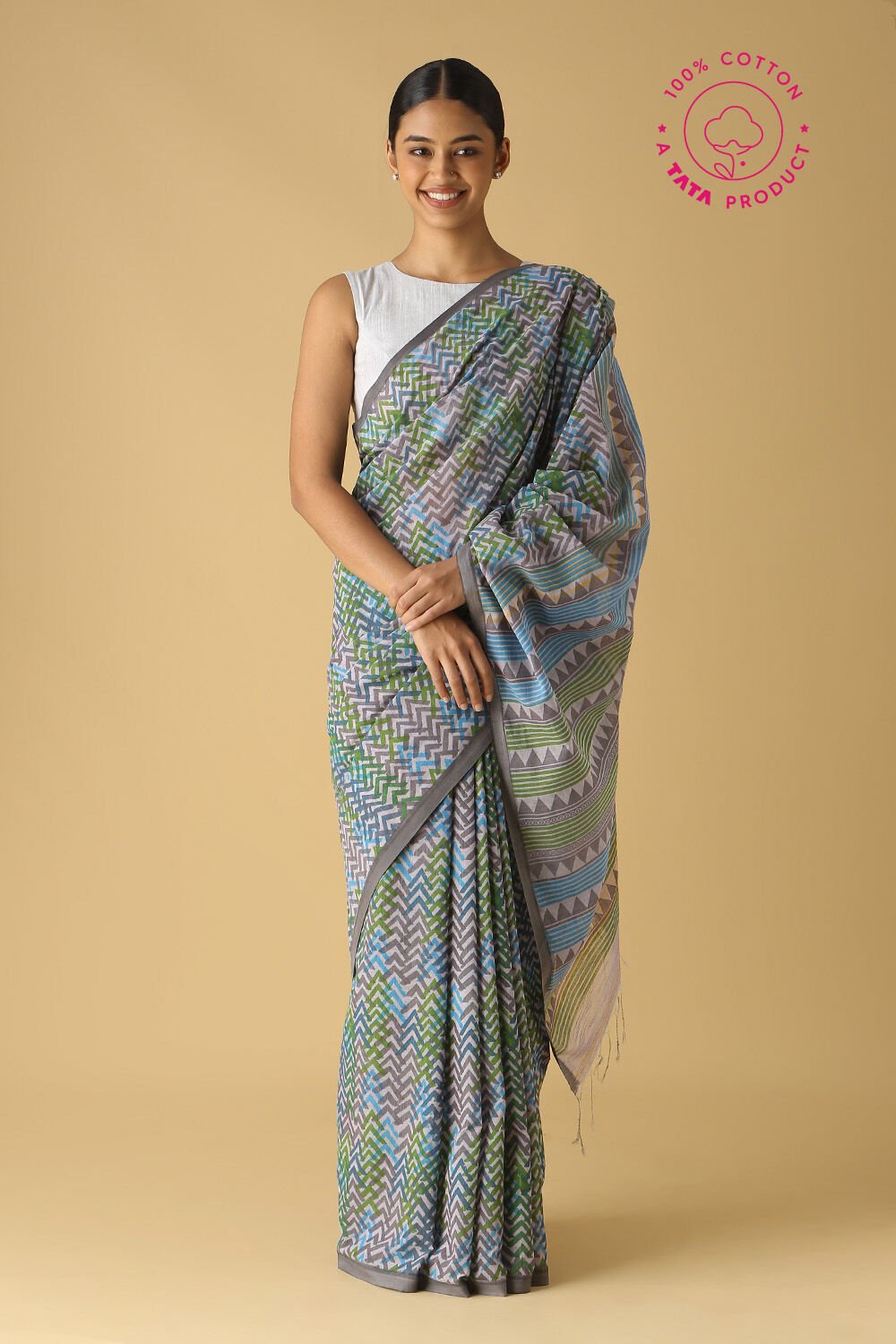 Grey Pure Cotton Printed Saree image number null