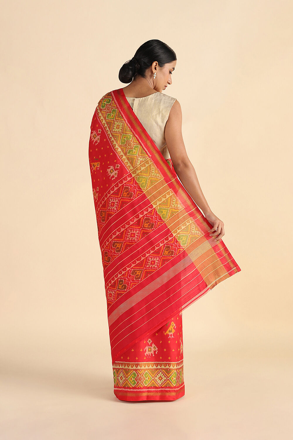 Red Handwoven Rajkot Patola Ikat Pure Silk Saree image number null