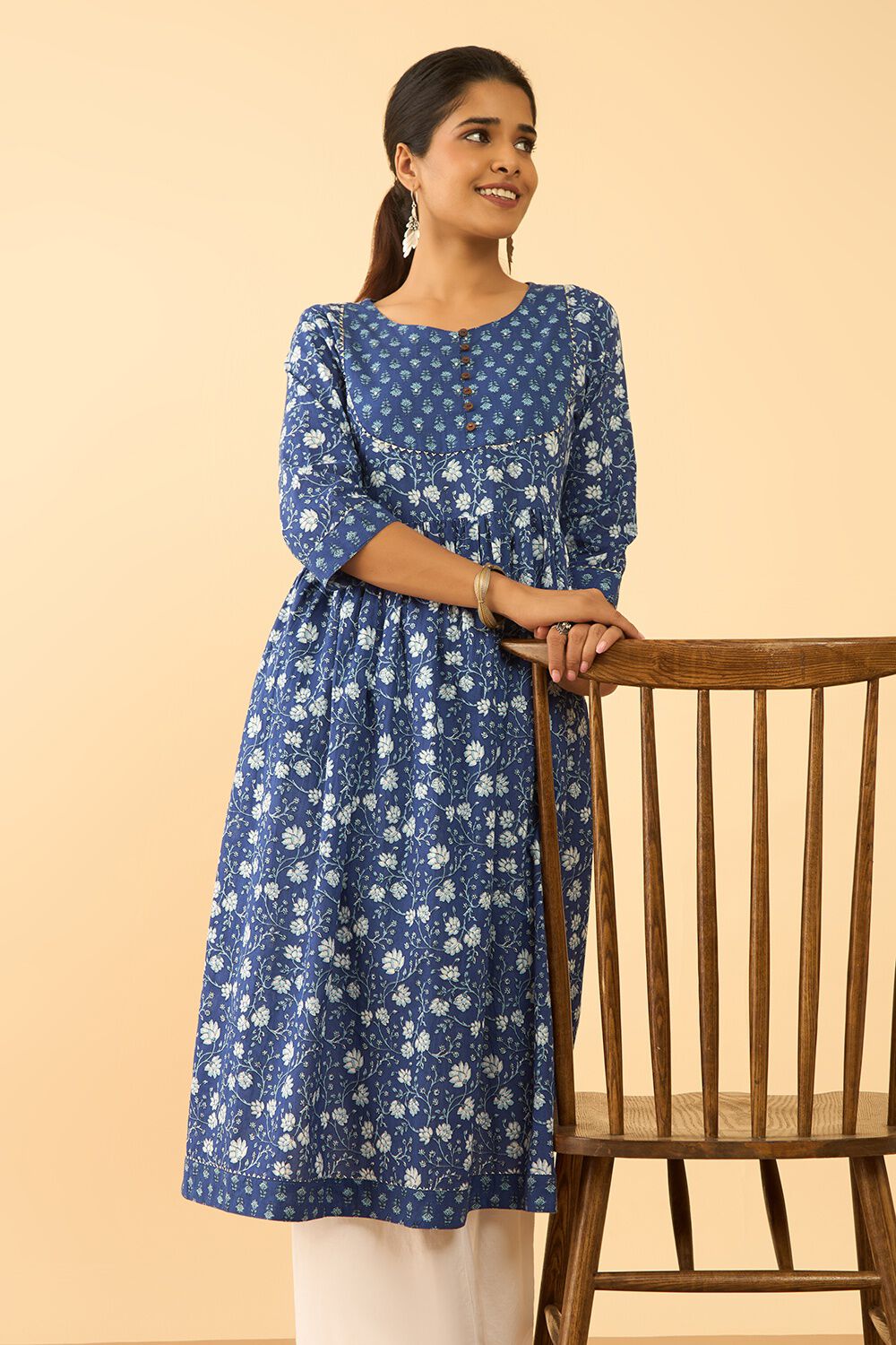 Blue Screen Printed Pure Cotton Kurta image number null