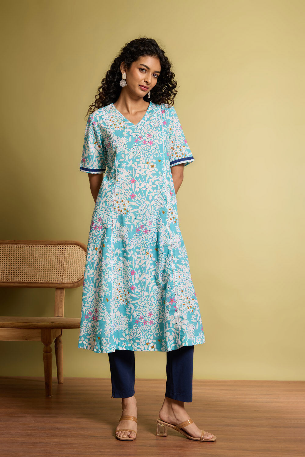 Light Blue Screen Printed Pure Cotton Kurta image number null