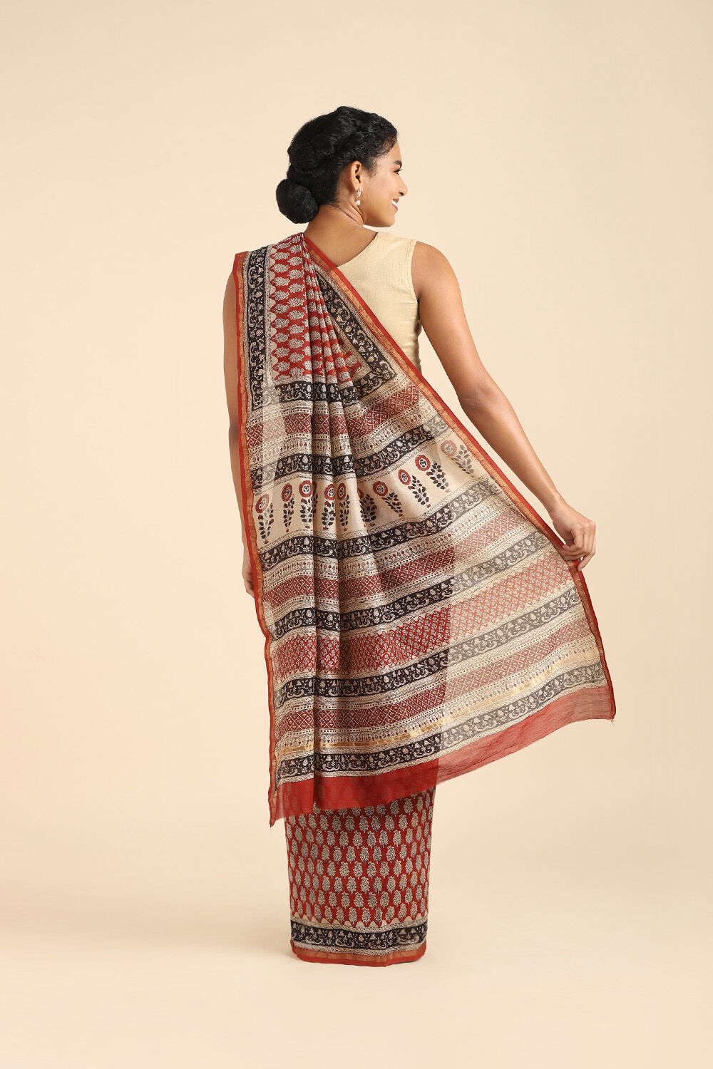 Red Pure Silk Cotton Bagru Printed Saree image number null