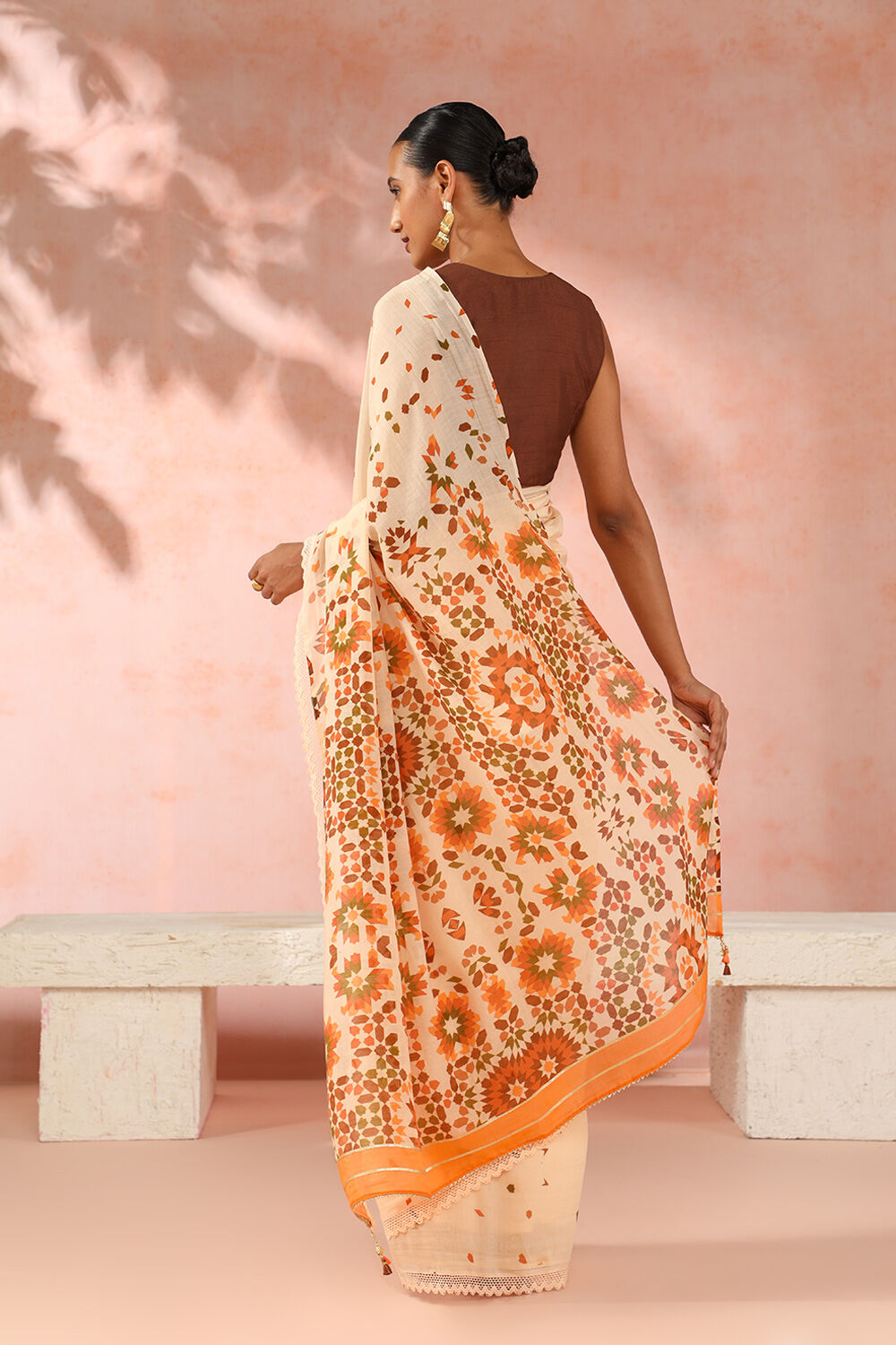 Cream Contemporary Pure Silk Cotton Digital Printed Saree image number null