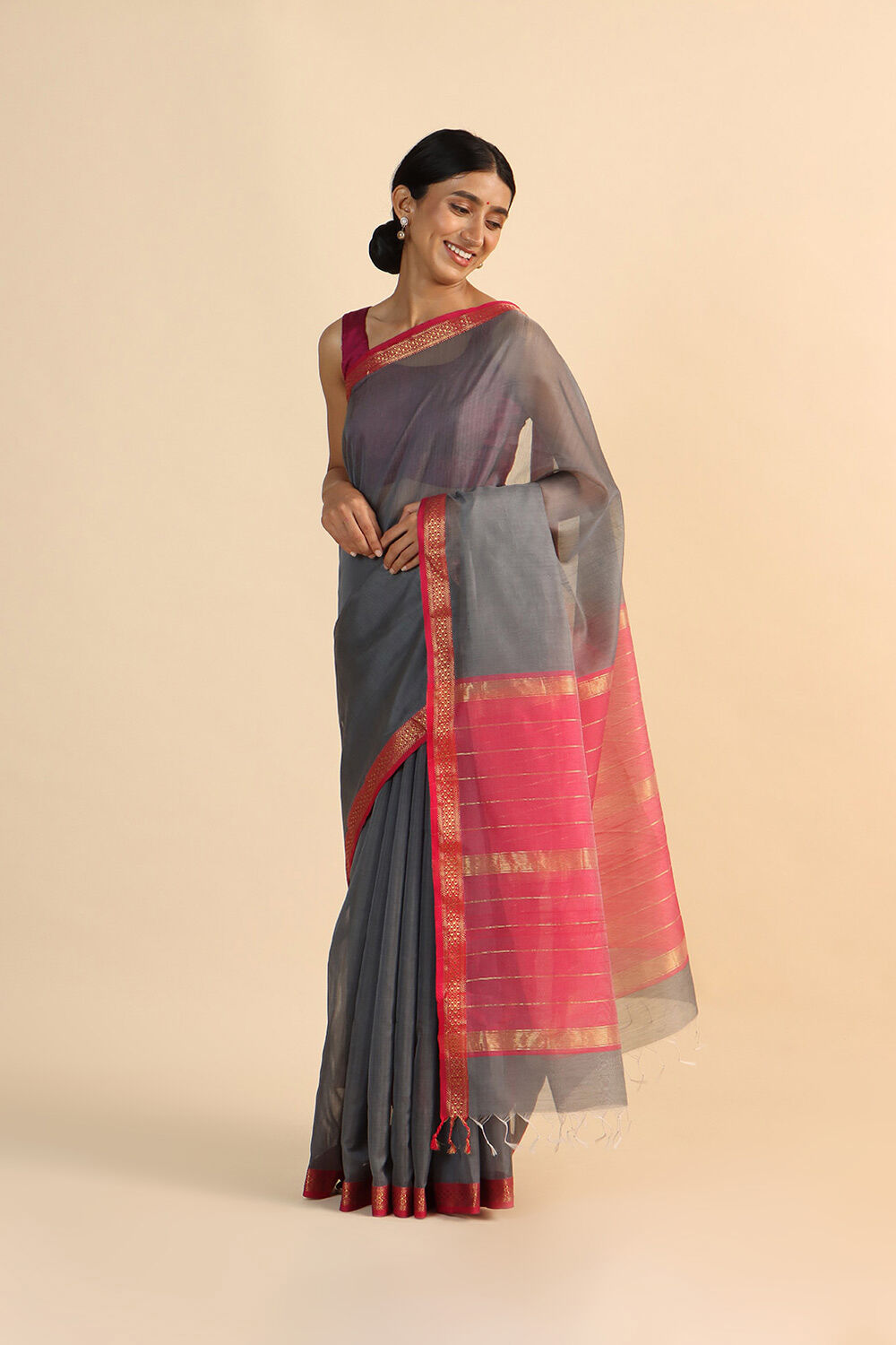 Grey Pure Silk Cotton Maheswari Saree image number null