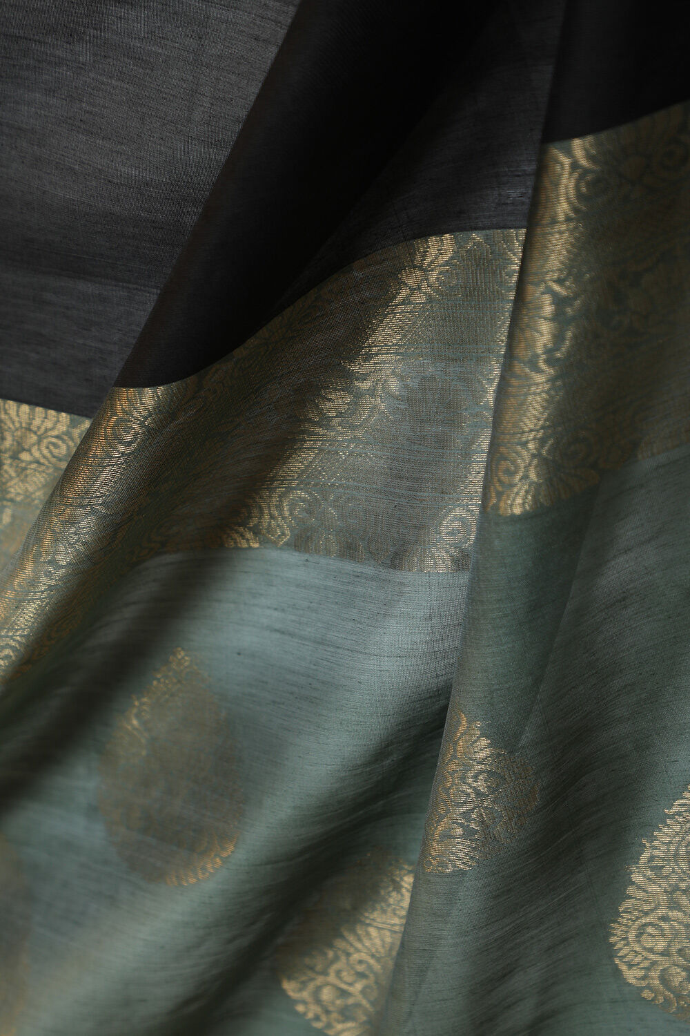 Black Woven South Pure Silk Cotton Saree image number null