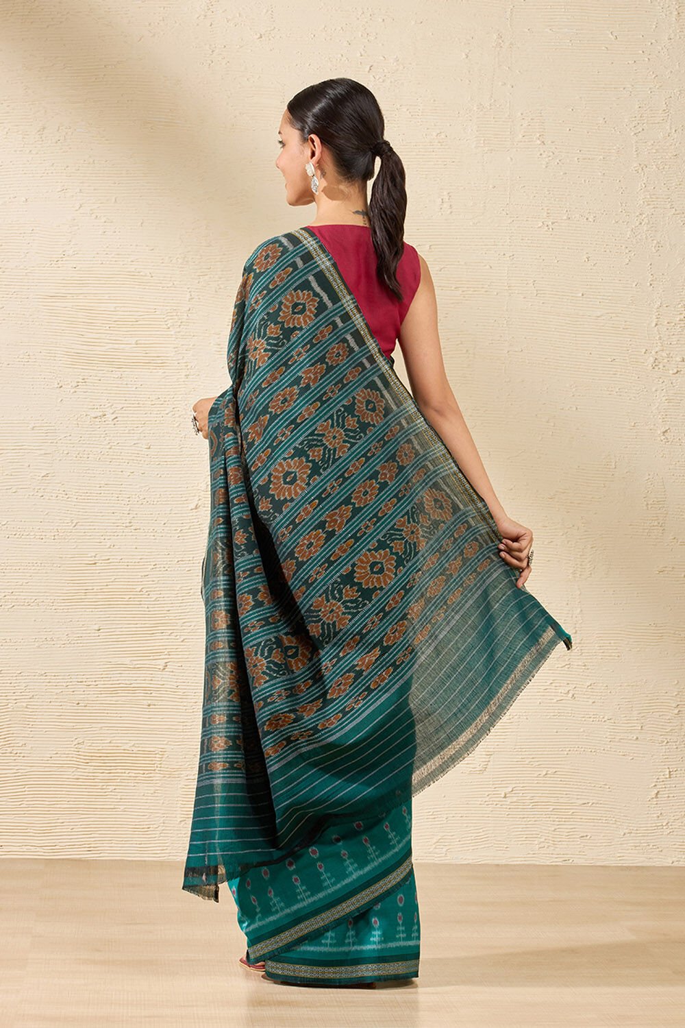Green Odisha Pure Cotton Ikat Saree image number null