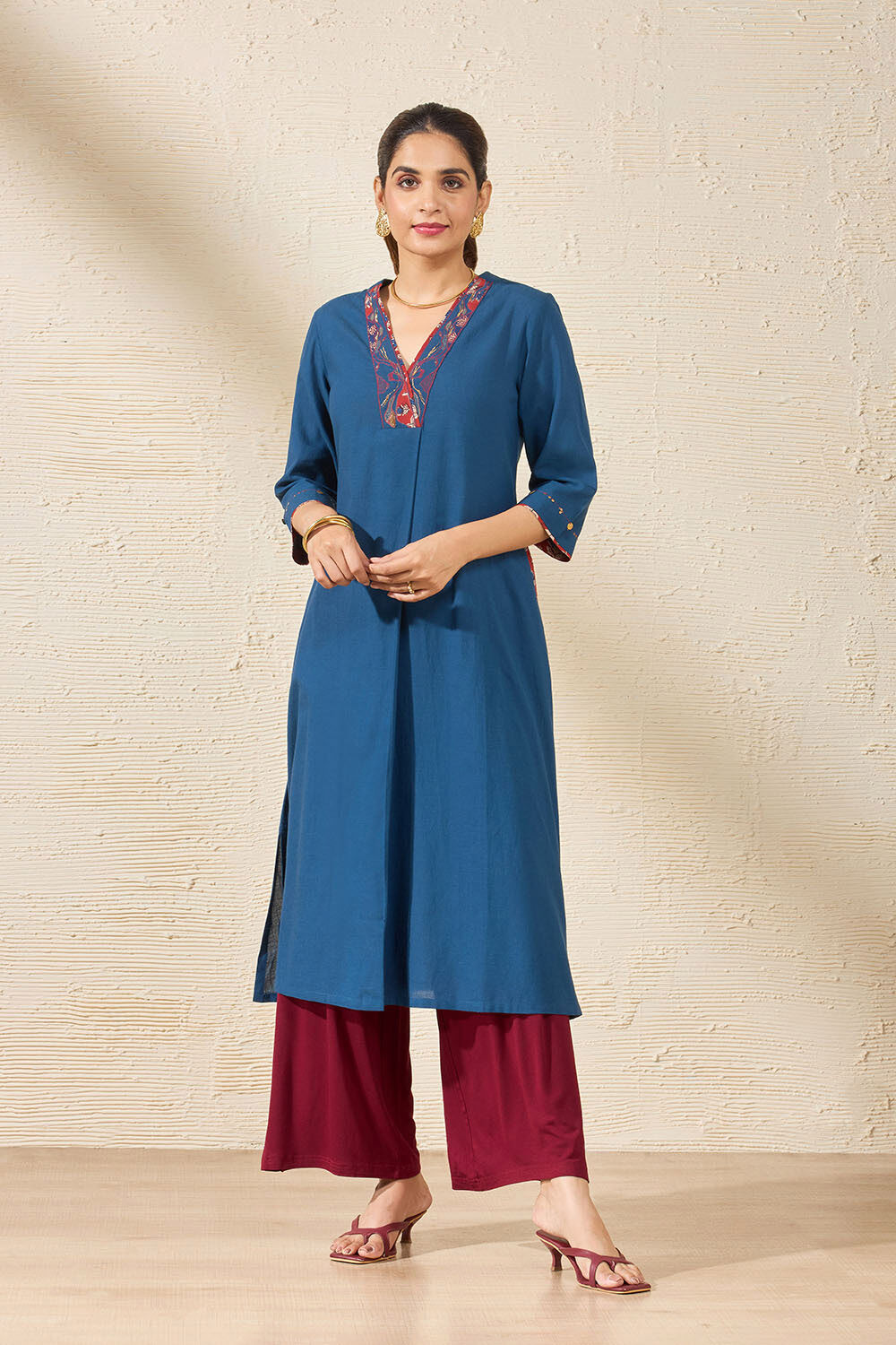 Blue Pure Cotton Applique Kurta image number null