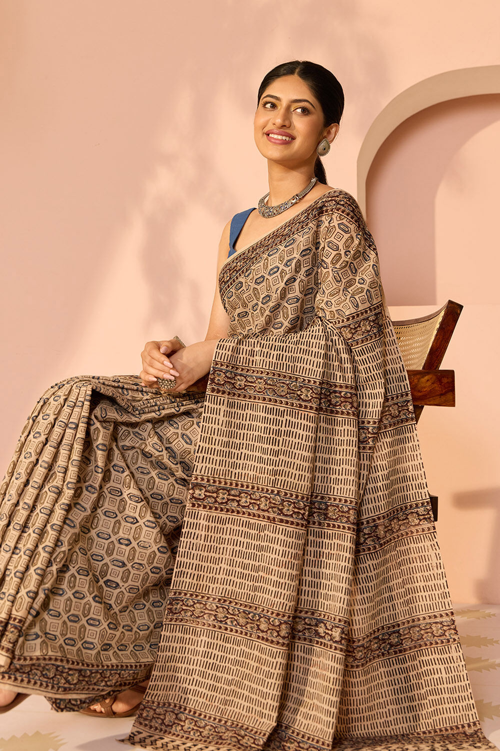 Beige Printed Kalamkari Machilipatnam Pure Cotton Saree image number null