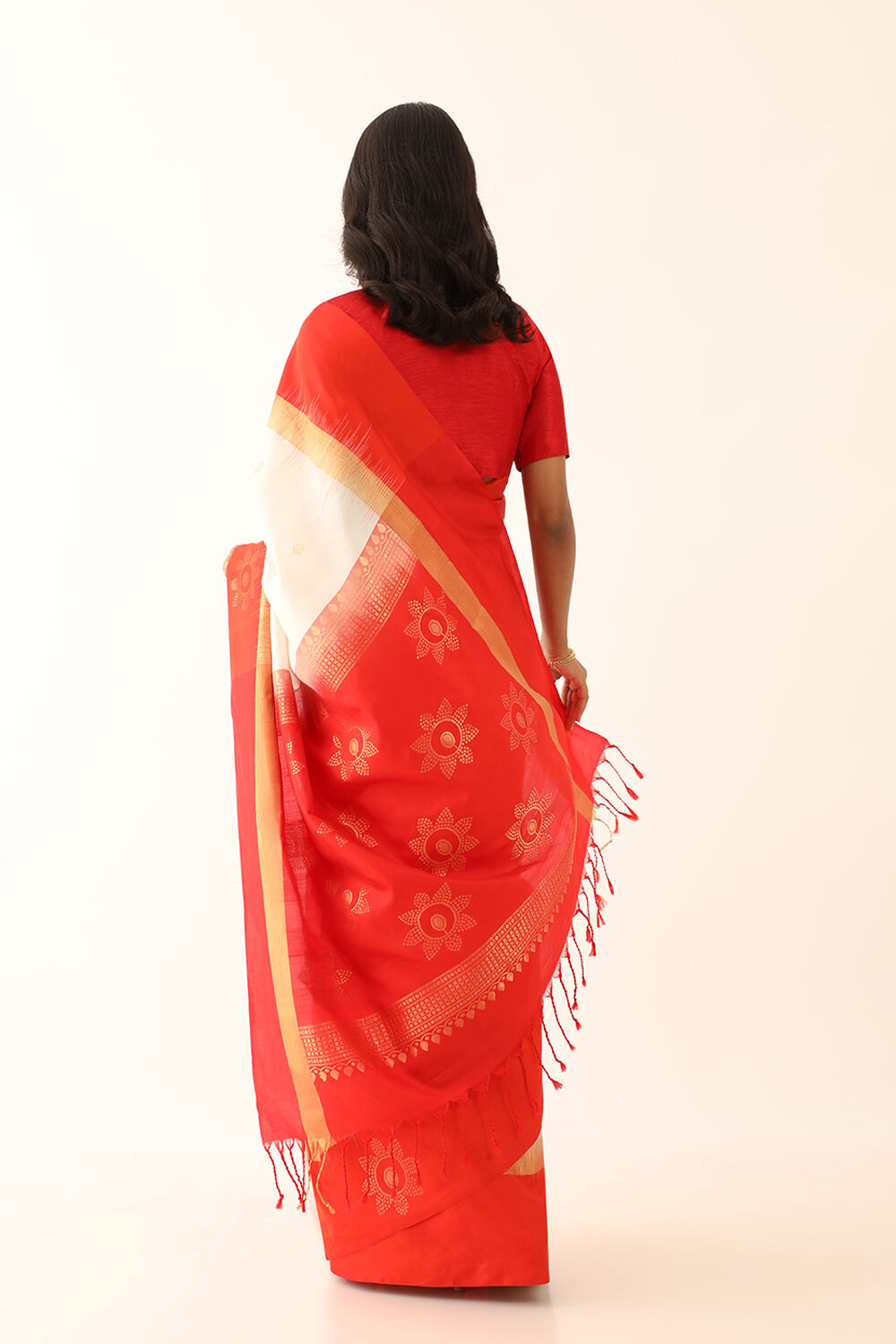 Off White Woven Pure Soft Silk Saree image number null