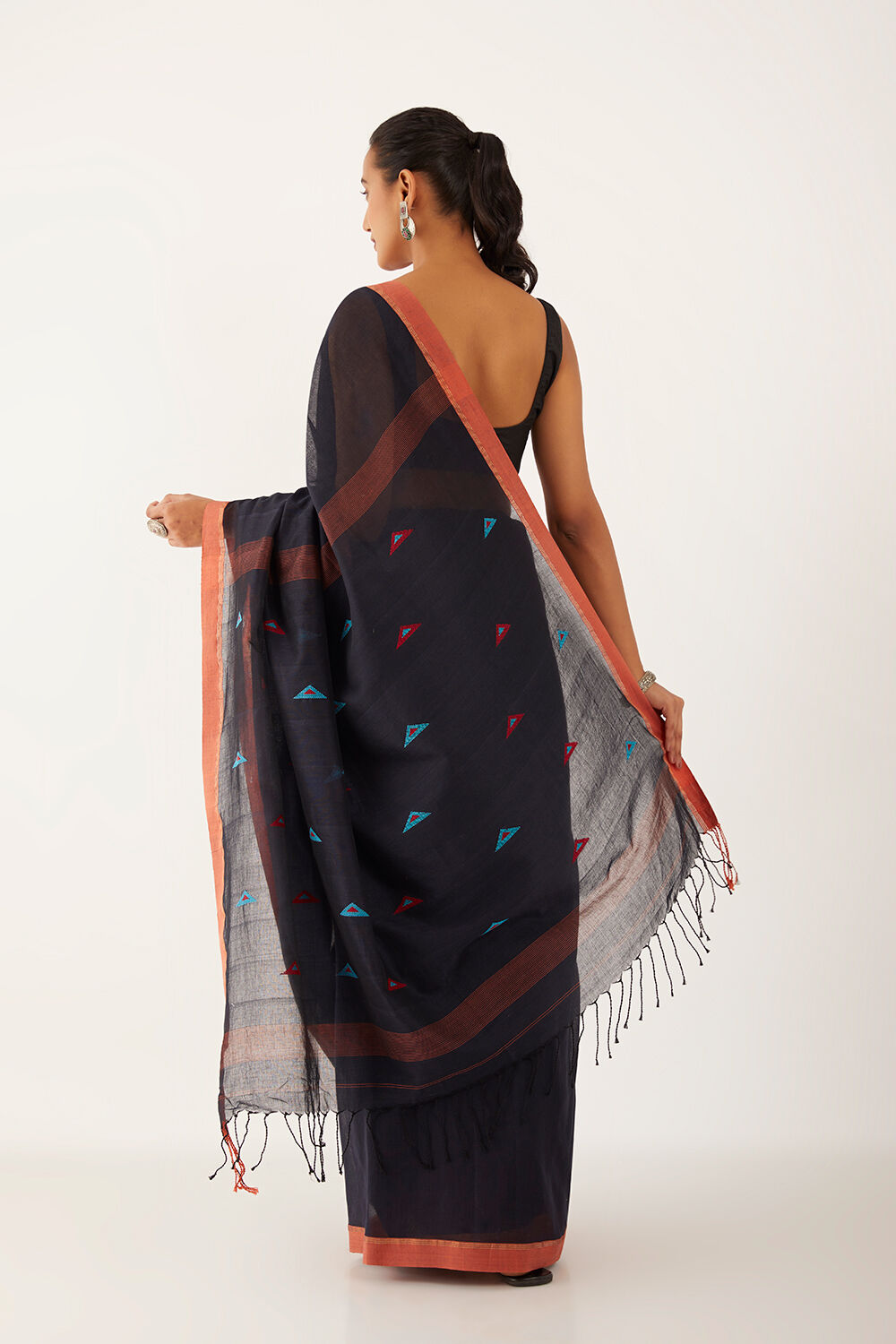 Black Pure Cotton Woven Bengali Saree image number null