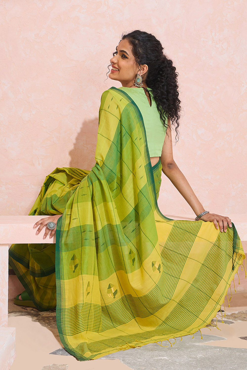 Light Green Bengal Pure Cotton Jamdani Saree image number null