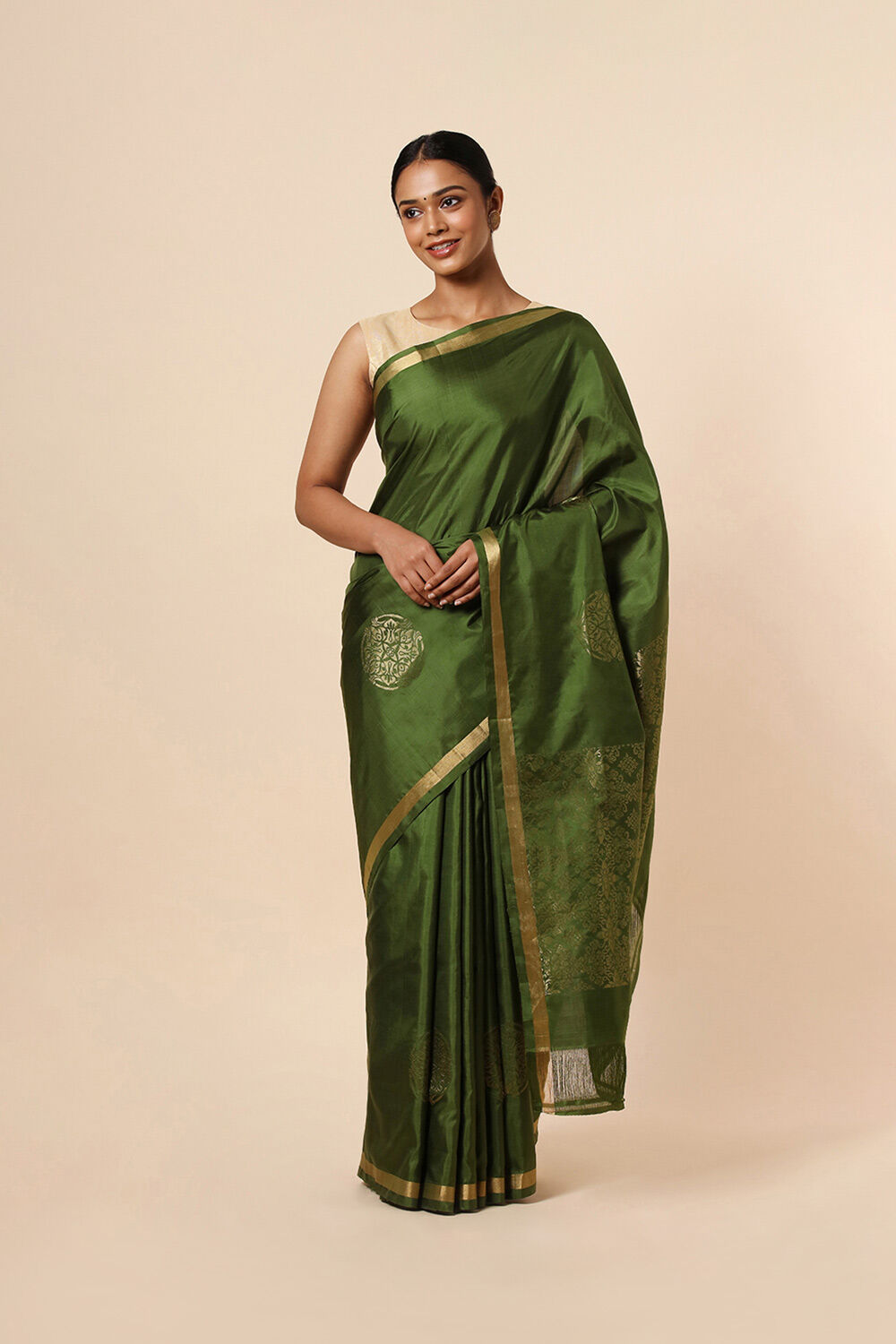 Green Handwoven Pure South Pure Silk Saree image number null