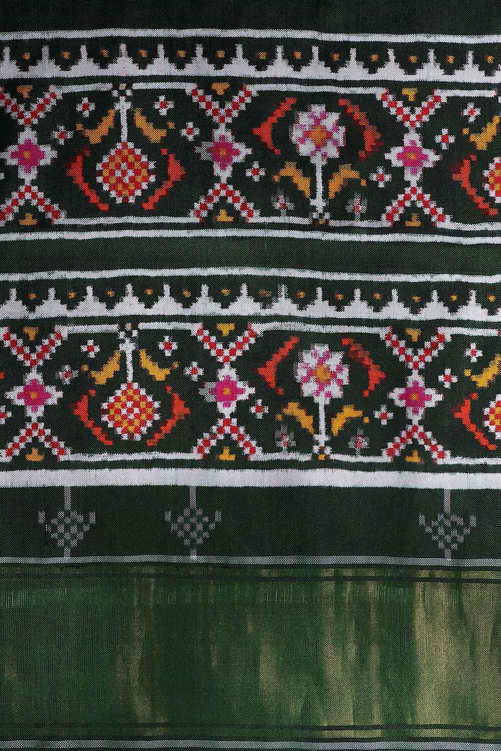Green Silk Patan Patola Navaratna Bhat Ikat Saree image number null