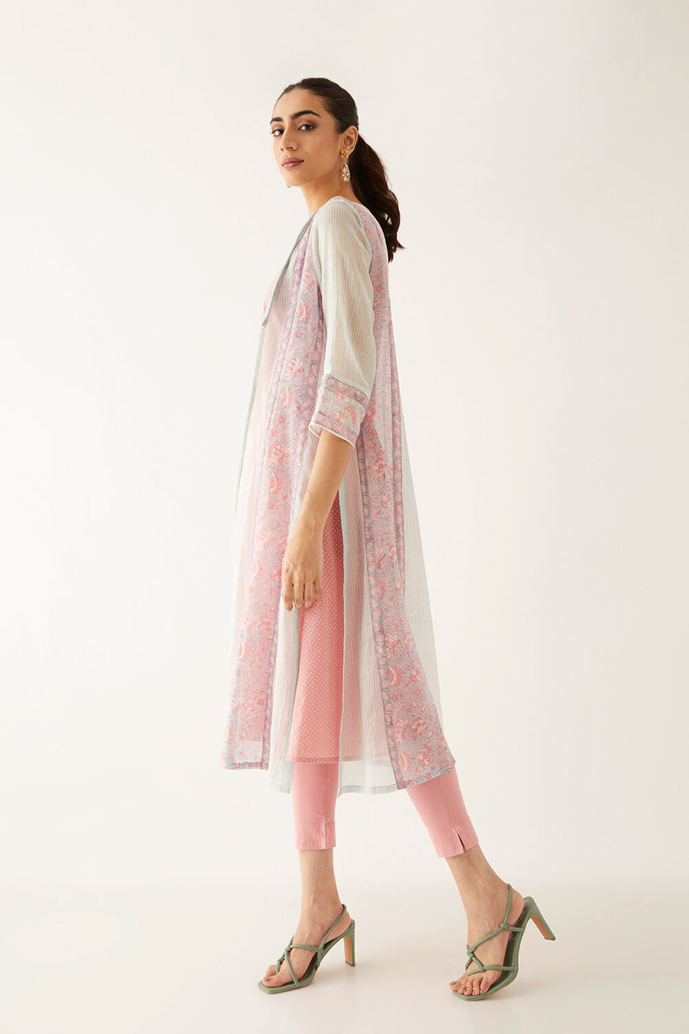 Light Pink Silk Cotton Block Printed Kurta with Light Blue Jacket image number null