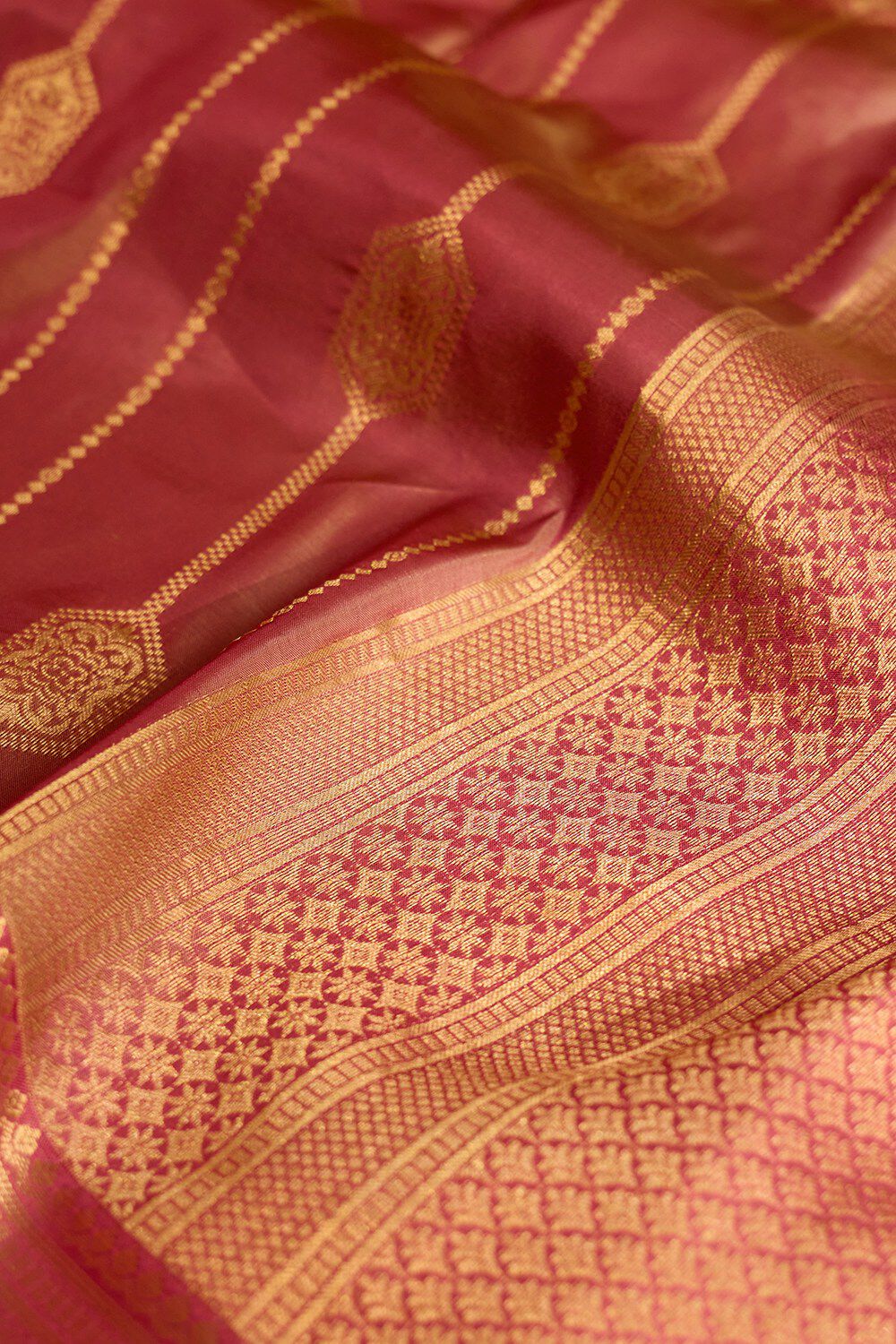 Brown Woven Apsara Silk Viscose Saree image number null