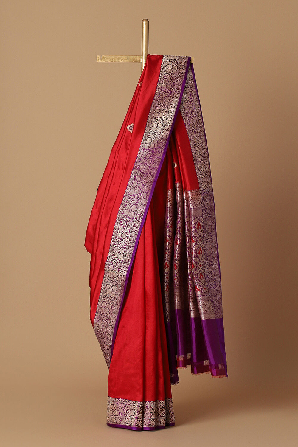 Red Pure Silk Banarasi Saree image number null