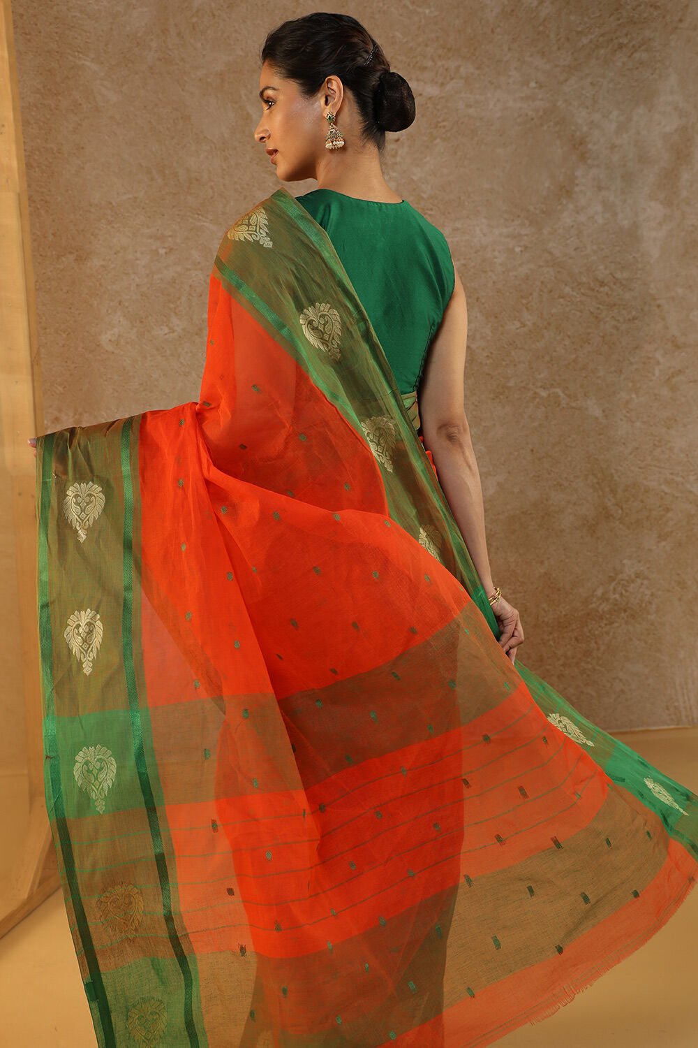 Orange Woven Pure Cotton Bengal Saree image number null