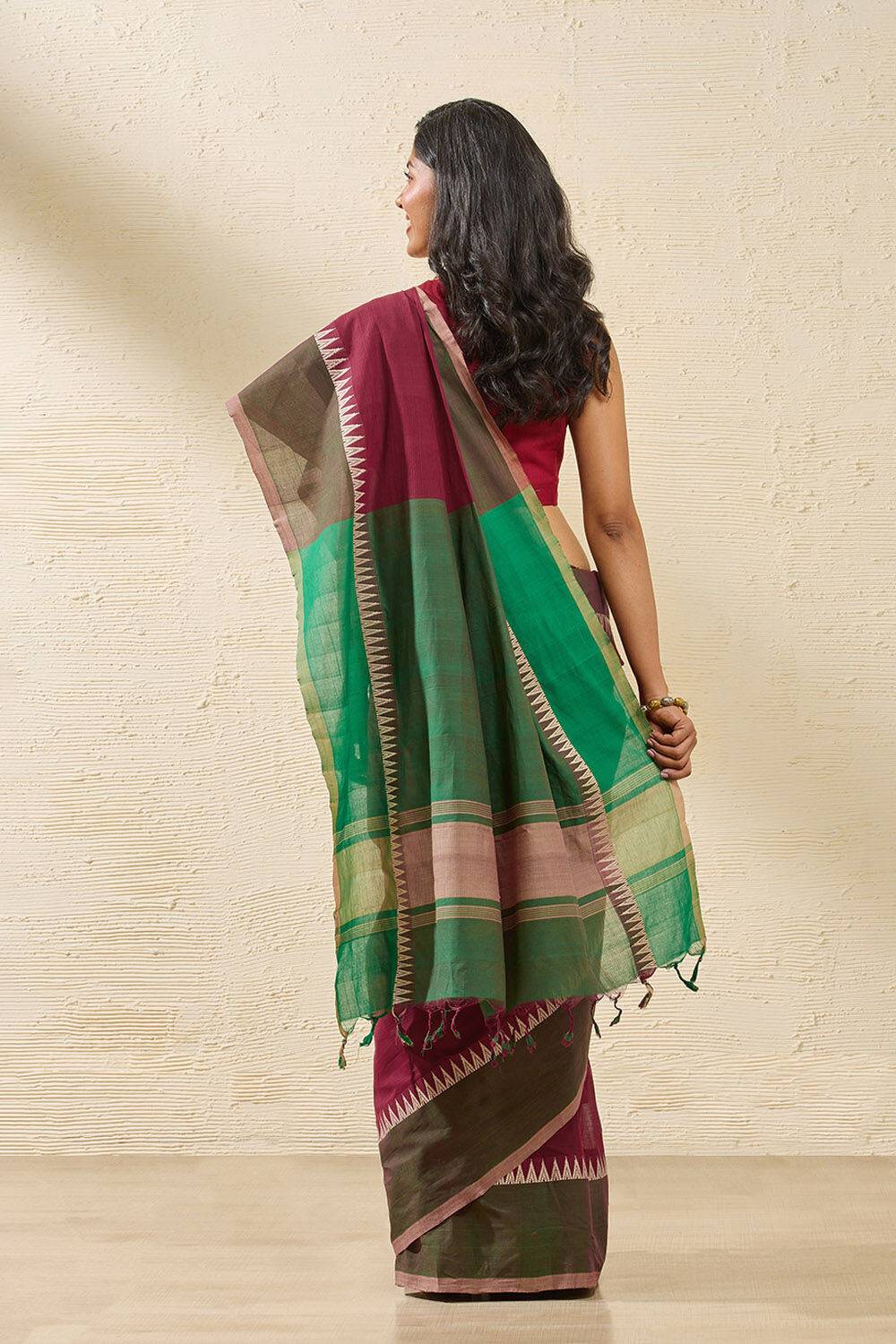 Dark Red Woven Pure Cotton Mangalgiri Saree image number null