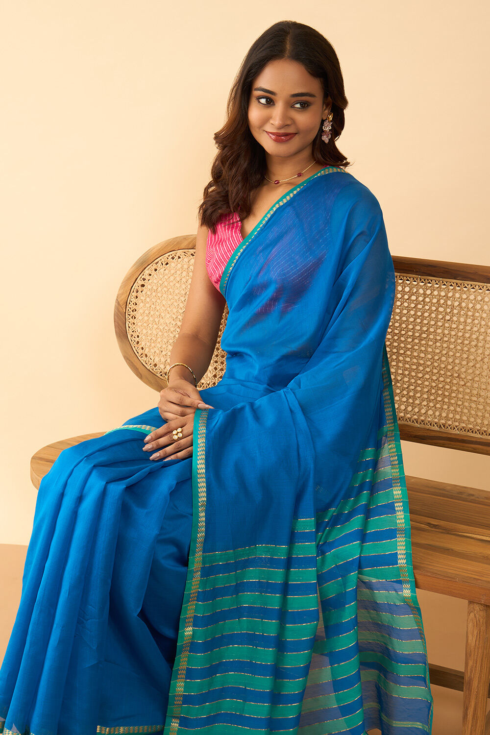 Dark Blue Woven Pure Silk Cotton Maheshwari Saree image number null